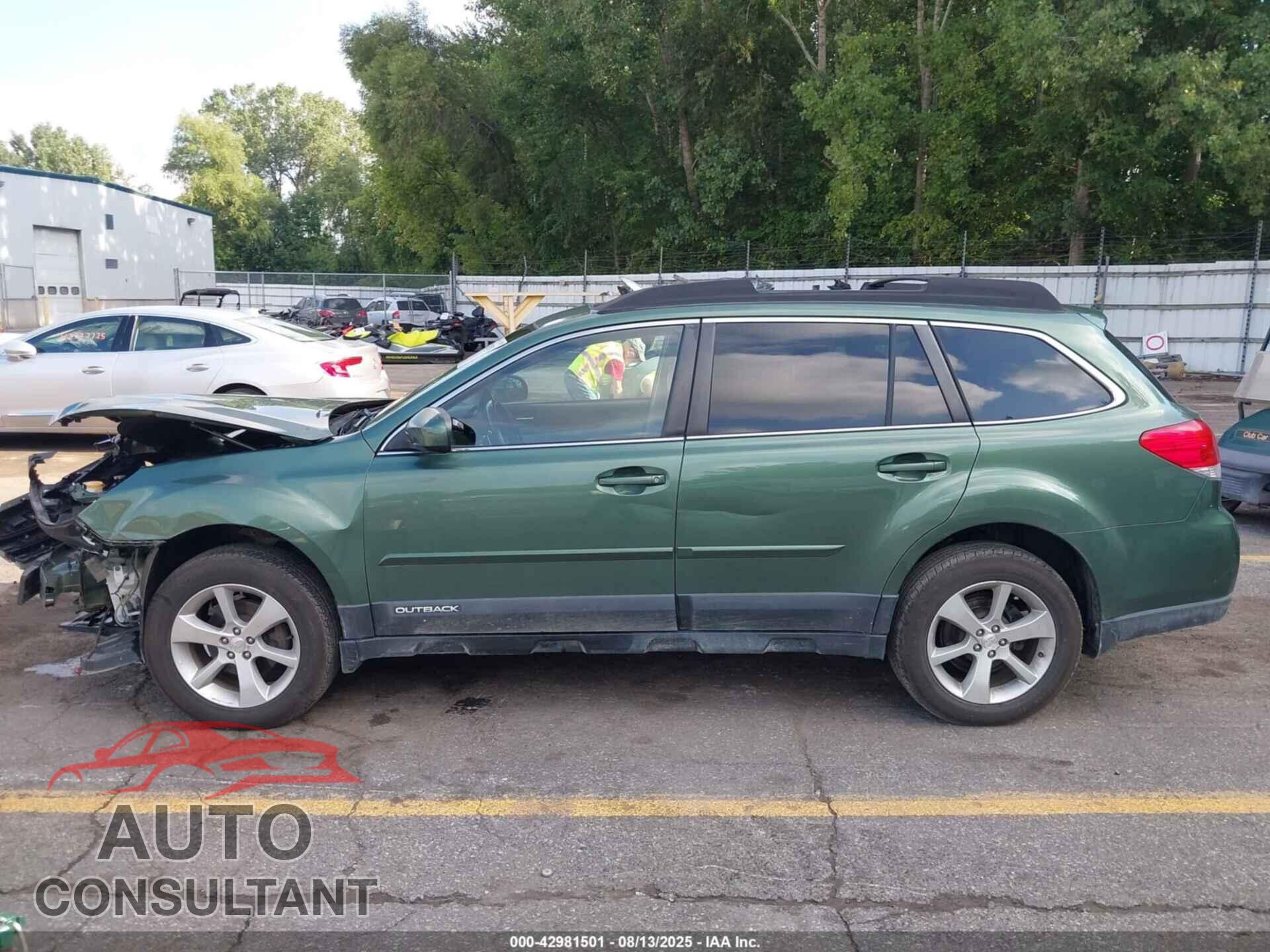 SUBARU OUTBACK 2014 - 4S4BRBLC4E3252612