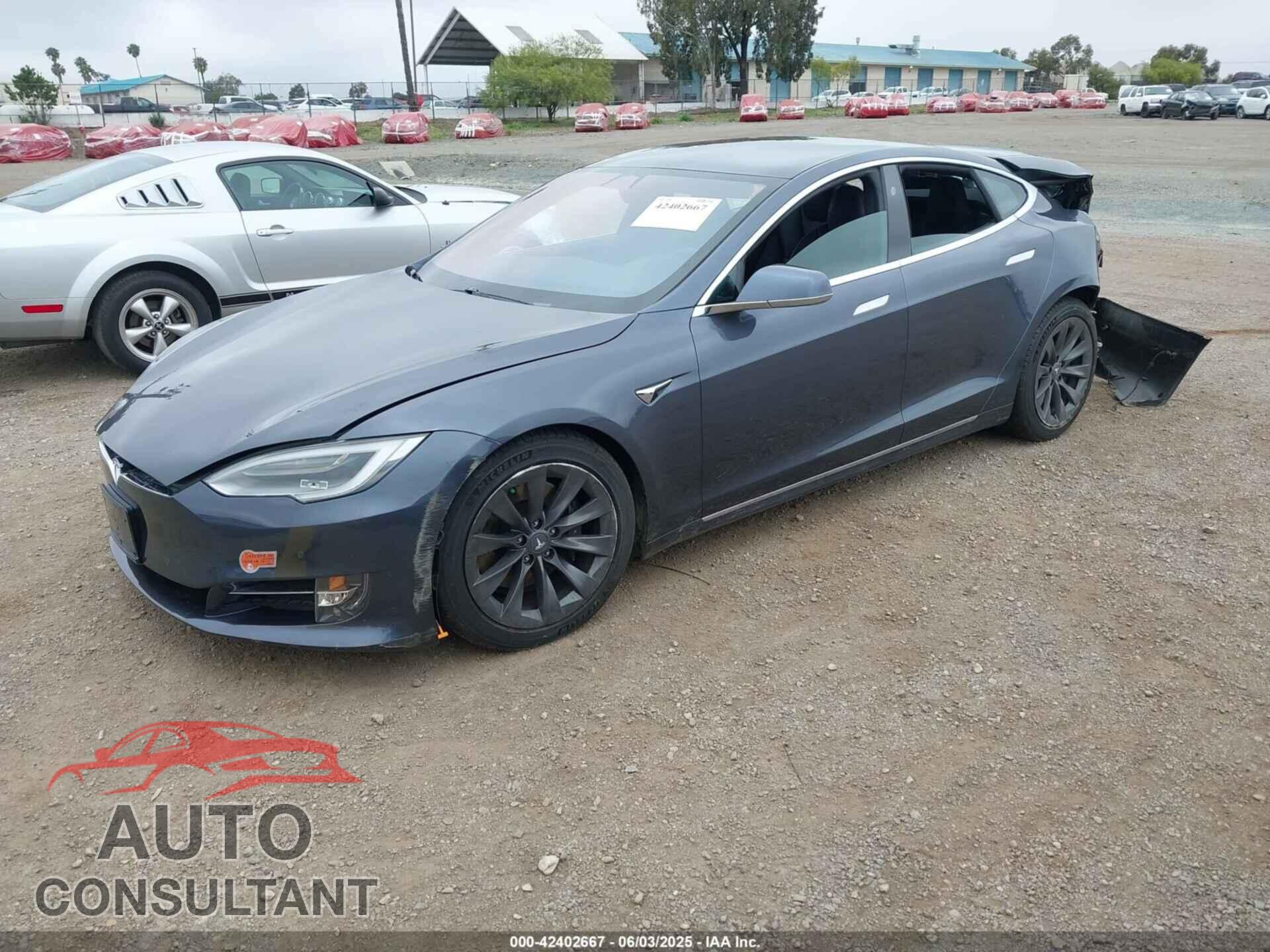 TESLA MODEL S 2020 - 5YJSA1E29LF363957