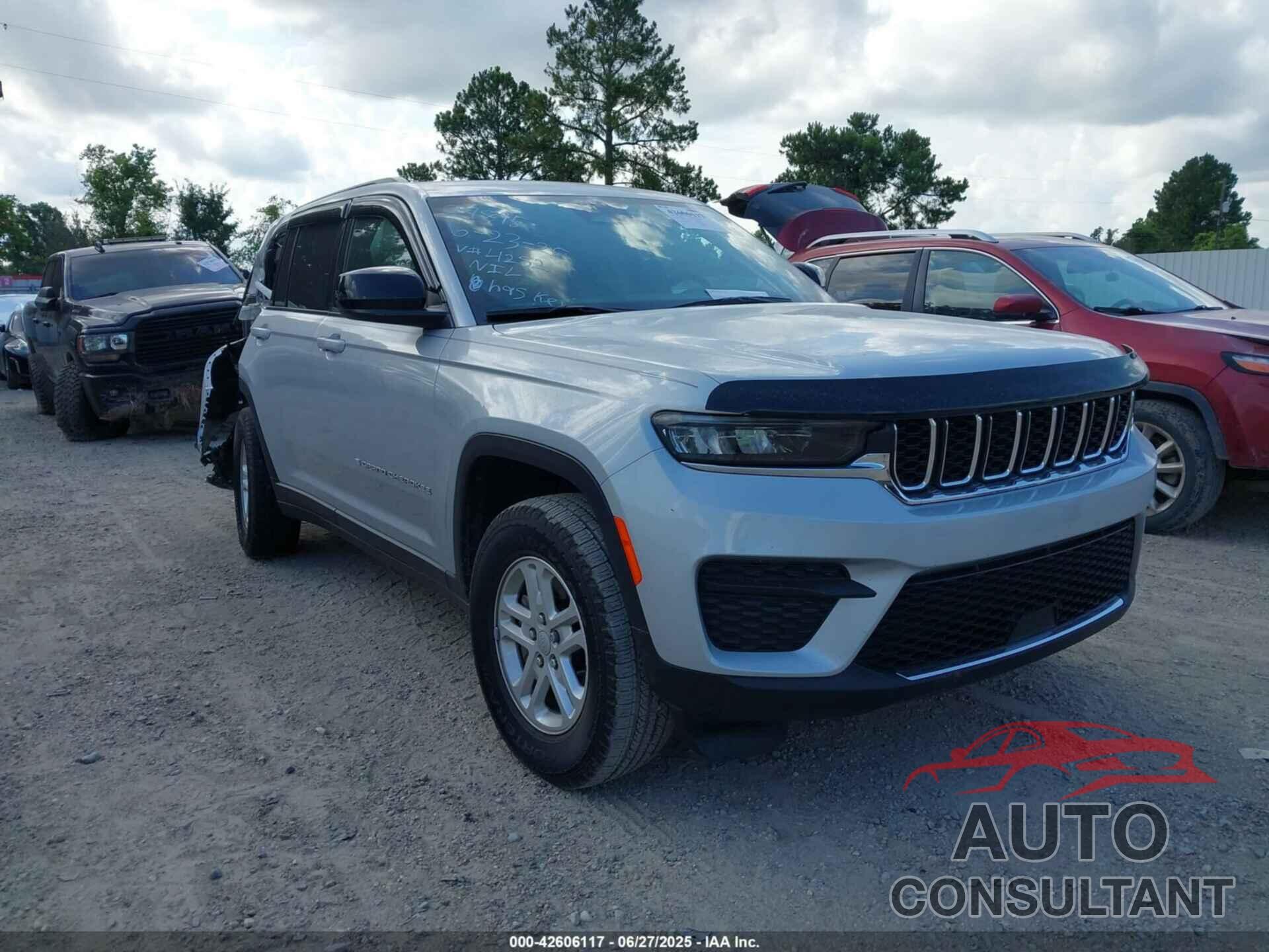 JEEP GRAND CHEROKEE 2024 - 1C4RJGAG9R8604282