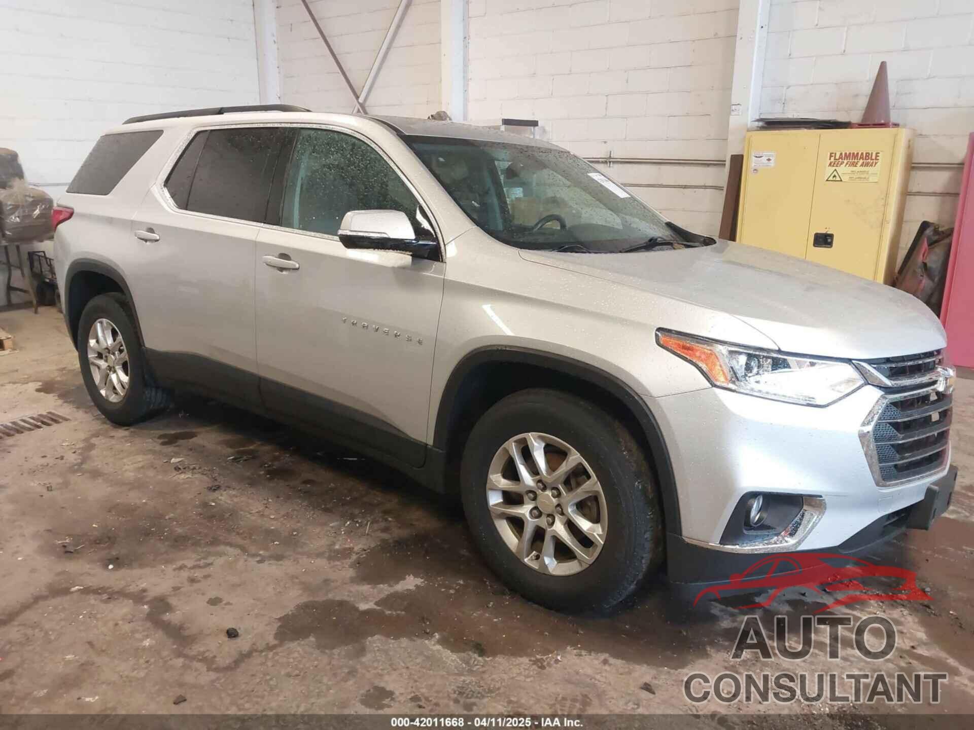 CHEVROLET TRAVERSE 2019 - 1GNERGKW4KJ208179