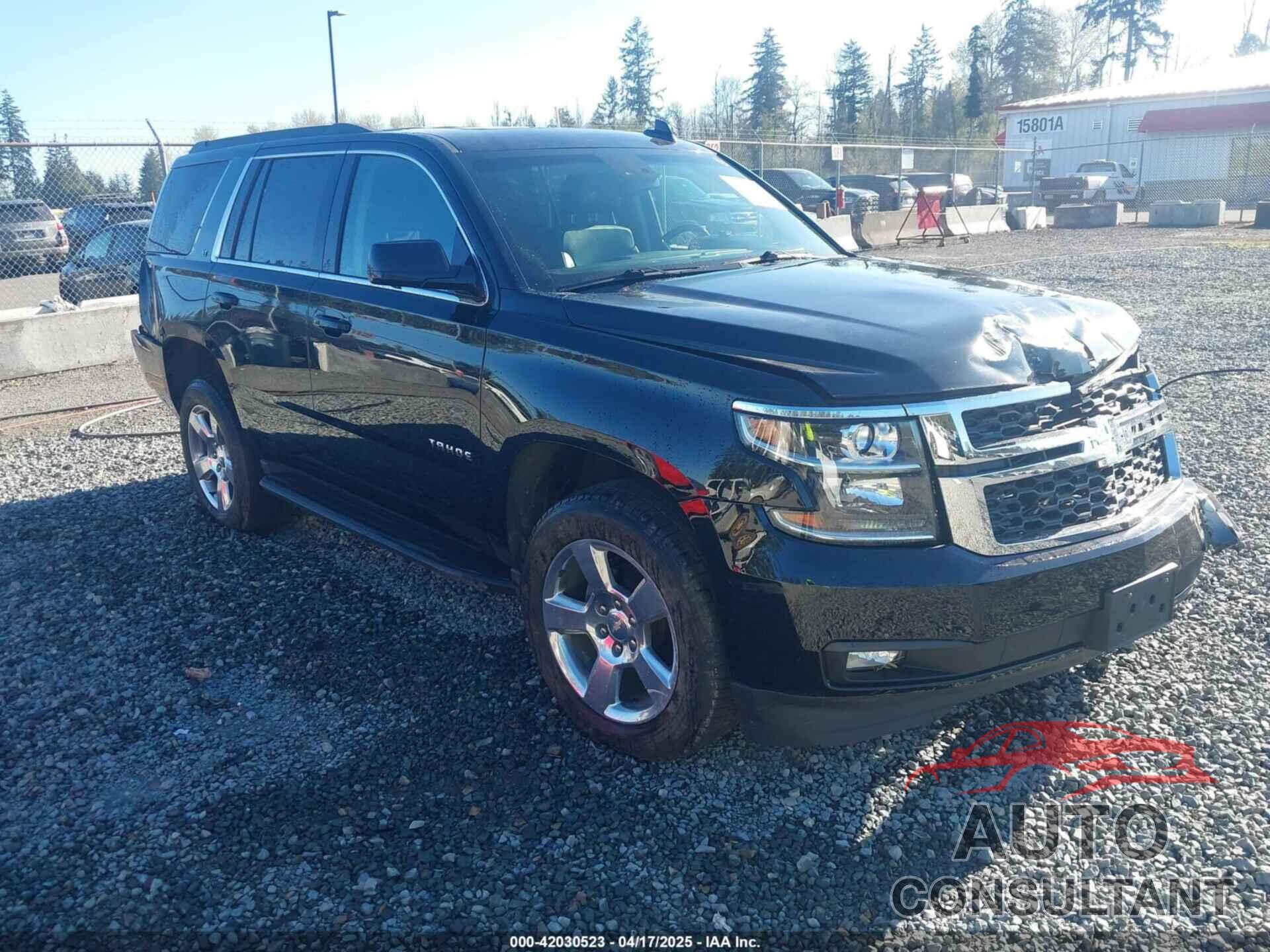 CHEVROLET TAHOE 2017 - 1GNSKBKC3HR227560