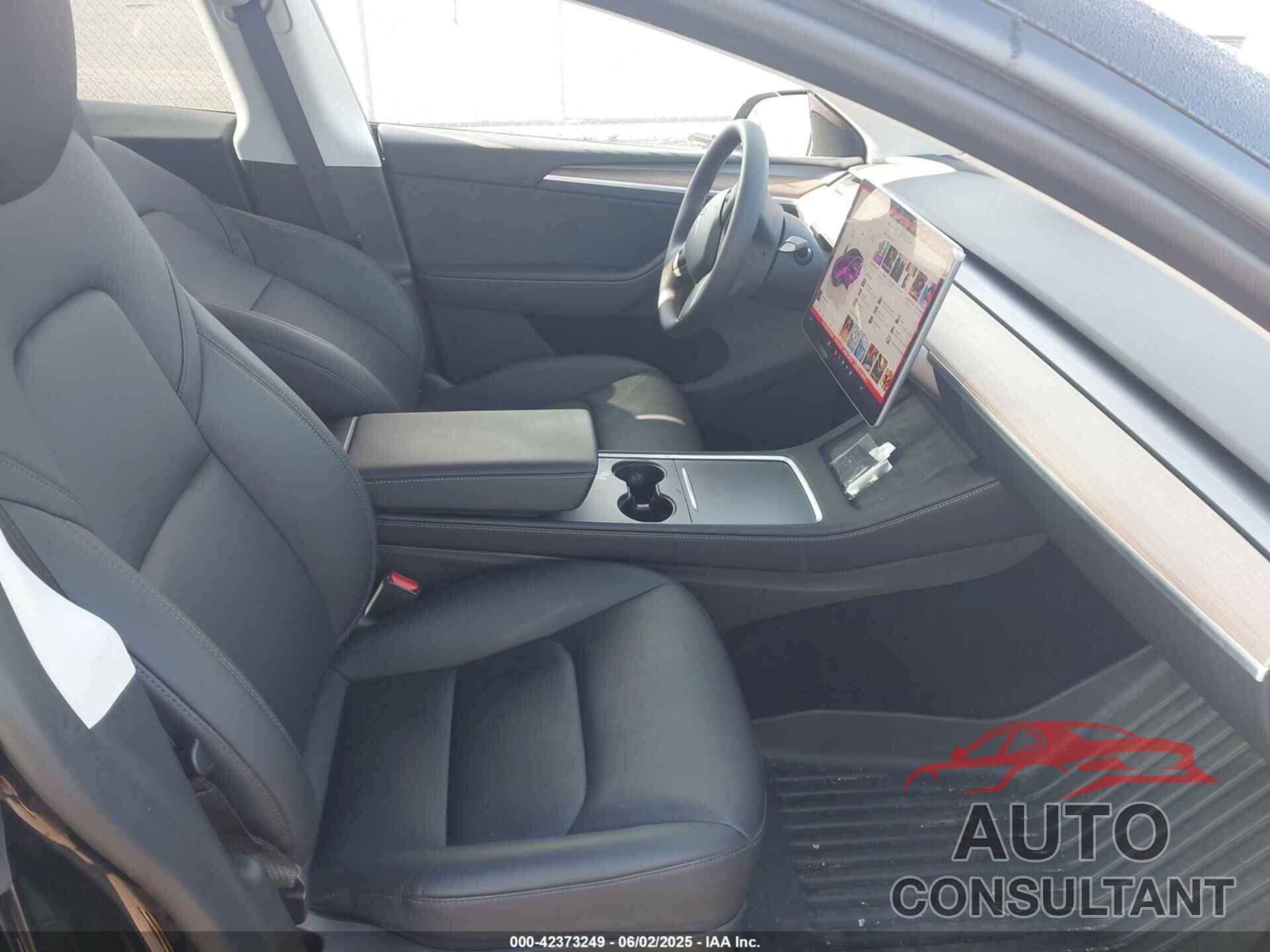 TESLA MODEL Y 2023 - 7SAYGDEE9PA198258