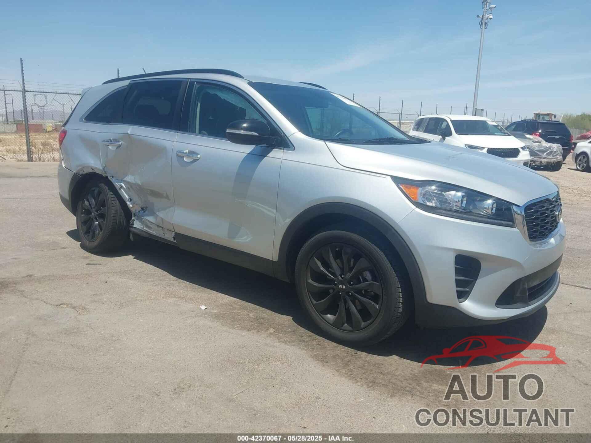 KIA SORENTO 2019 - 5XYPG4A58KG597729