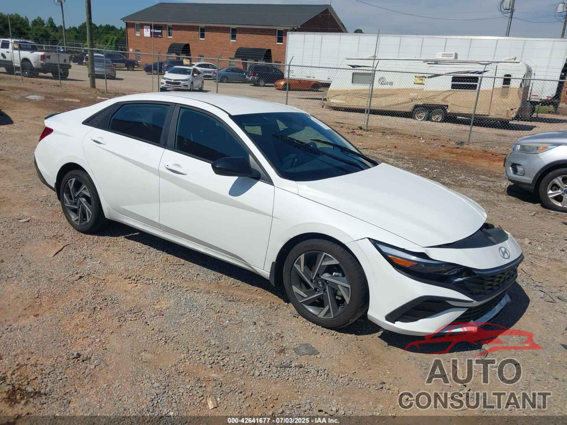 HYUNDAI ELANTRA 2025 - KMHLM4DG6SU903101