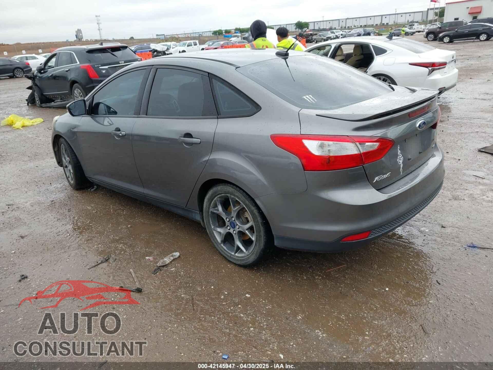 FORD FOCUS 2014 - 1FADP3F28EL407583