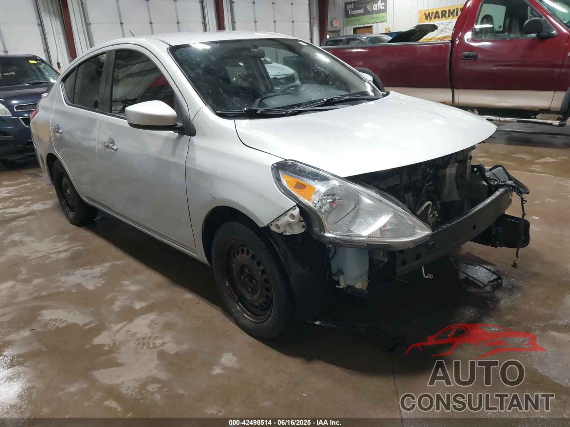 NISSAN VERSA 2018 - 3N1CN7AP8JK434439