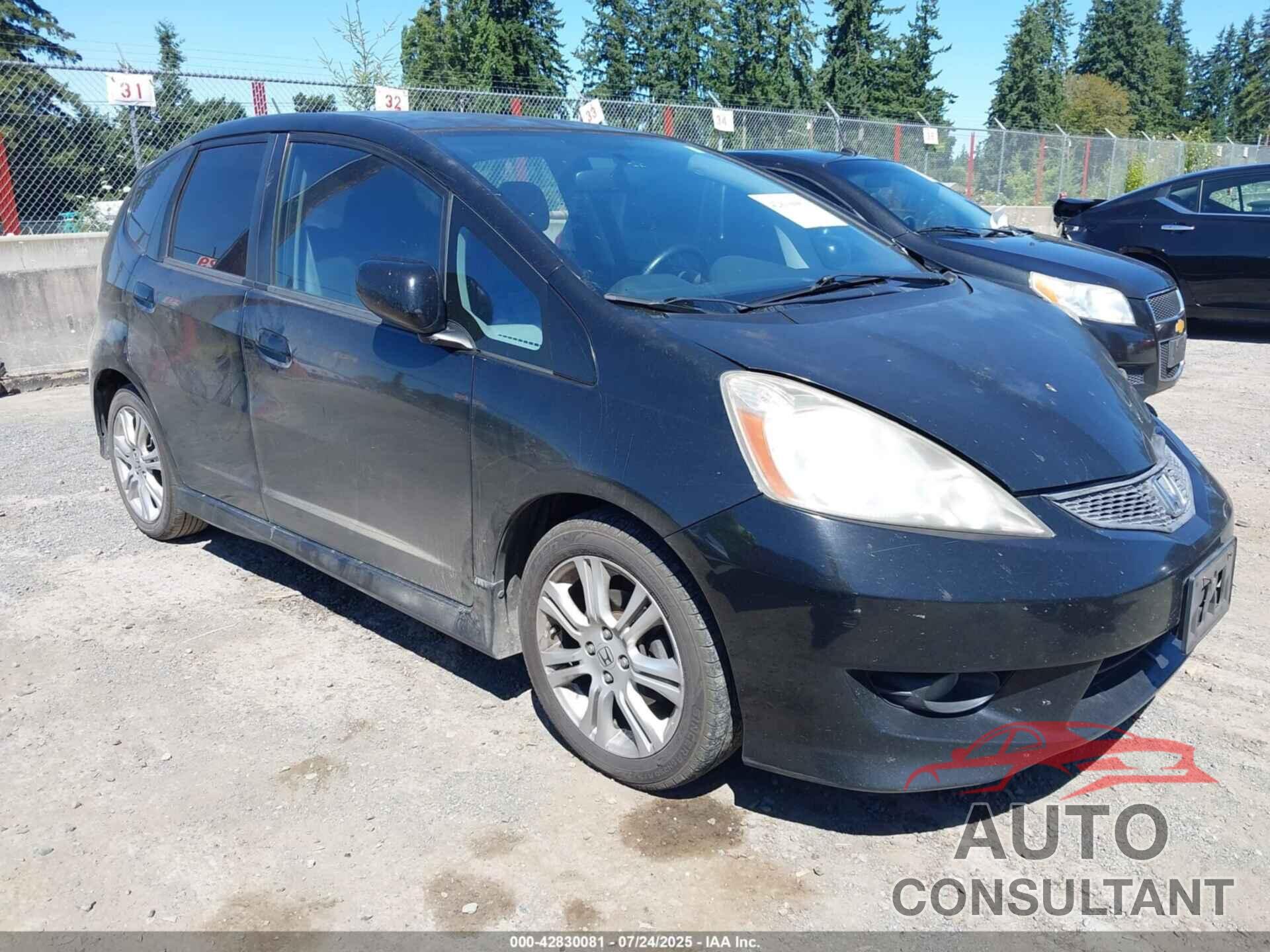 HONDA FIT 2010 - JHMGE8H40AS025300