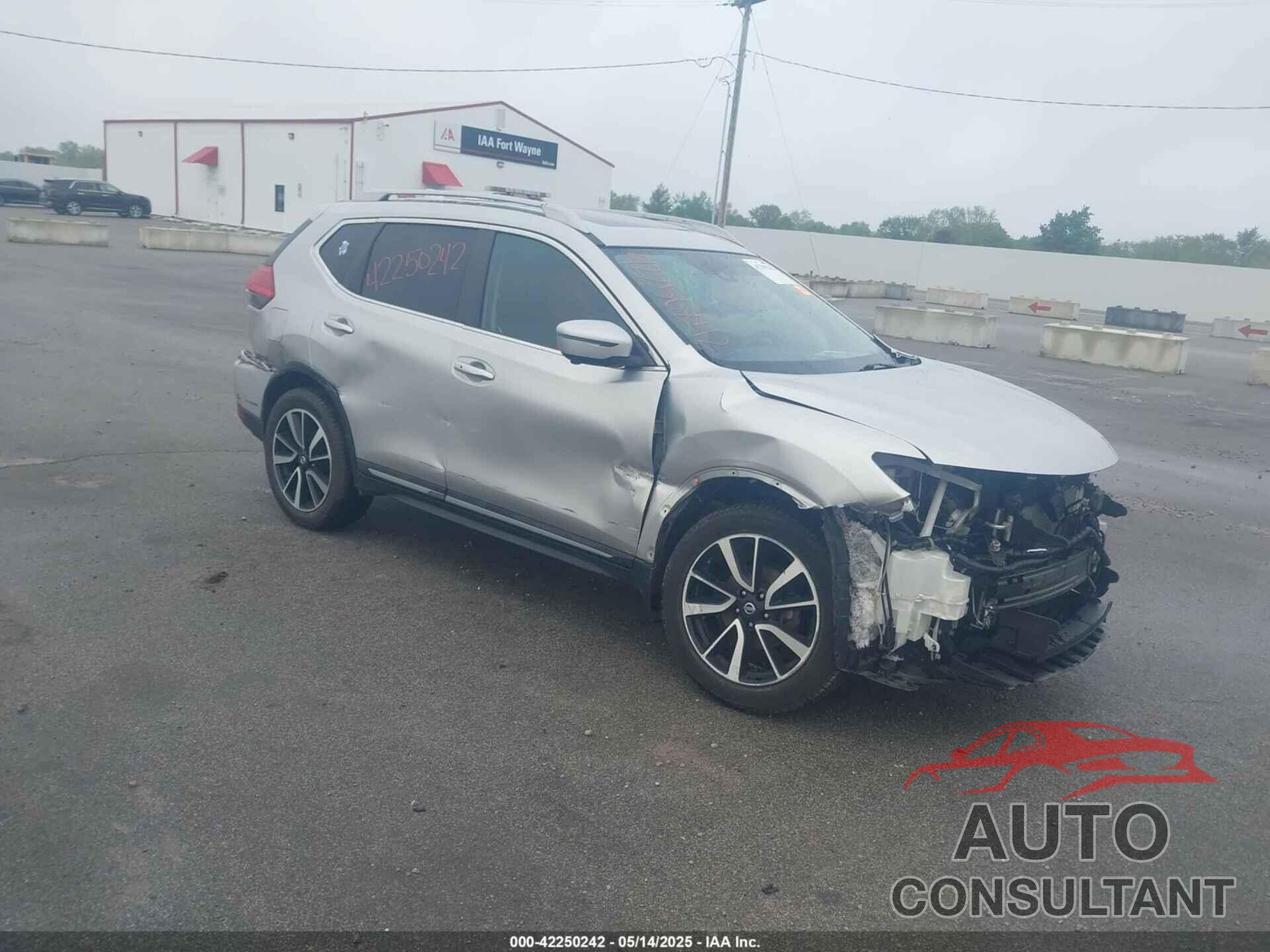NISSAN ROGUE 2017 - 5N1AT2MV0HC832876