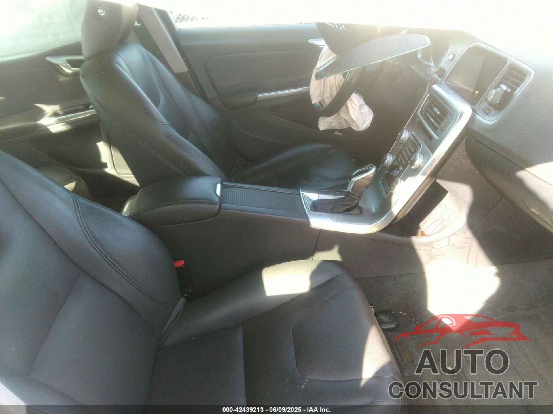 VOLVO S60 INSCRIPTION 2018 - LYV402TK0JB165559