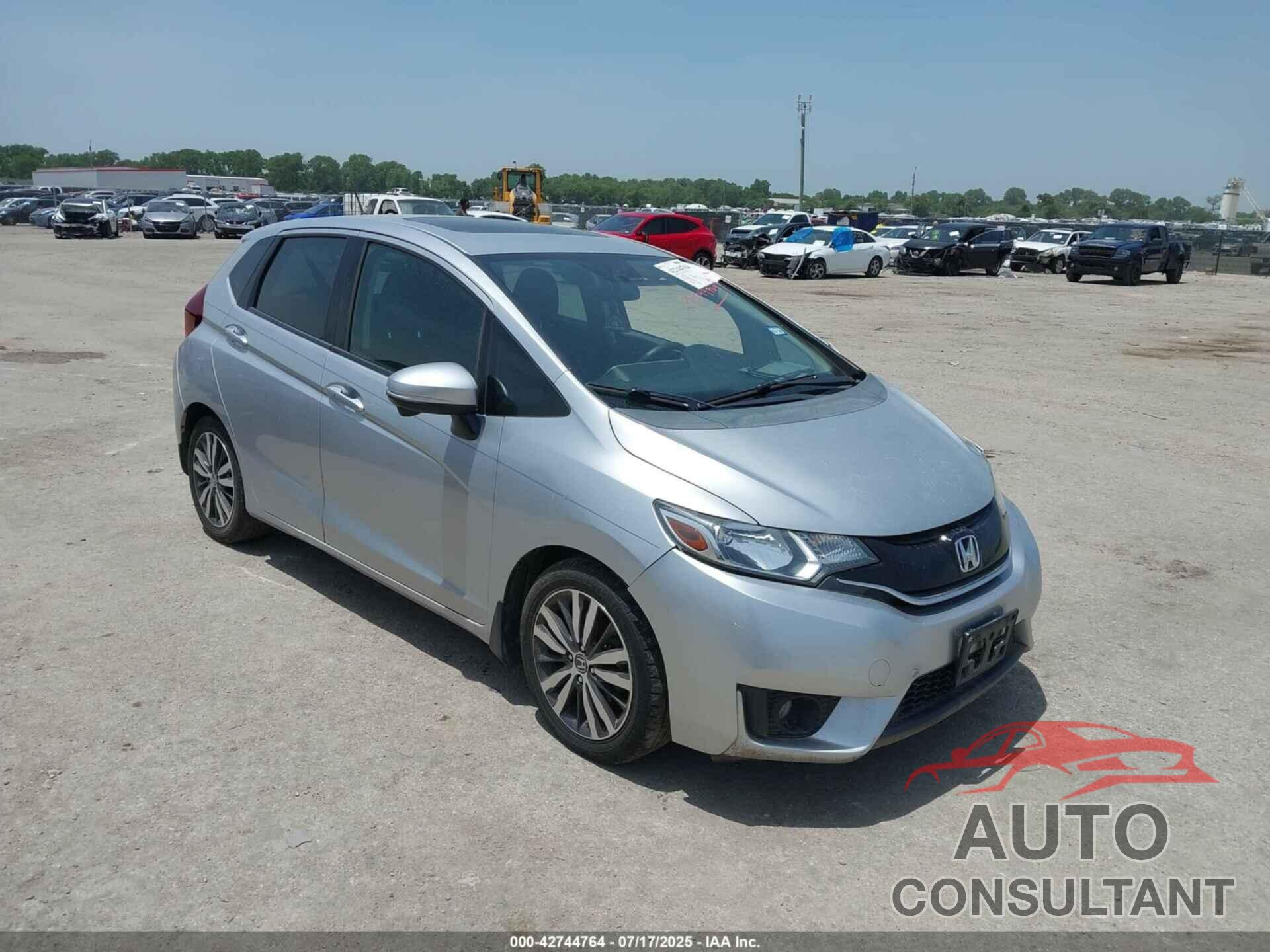 HONDA FIT 2015 - 3HGGK5H81FM767931