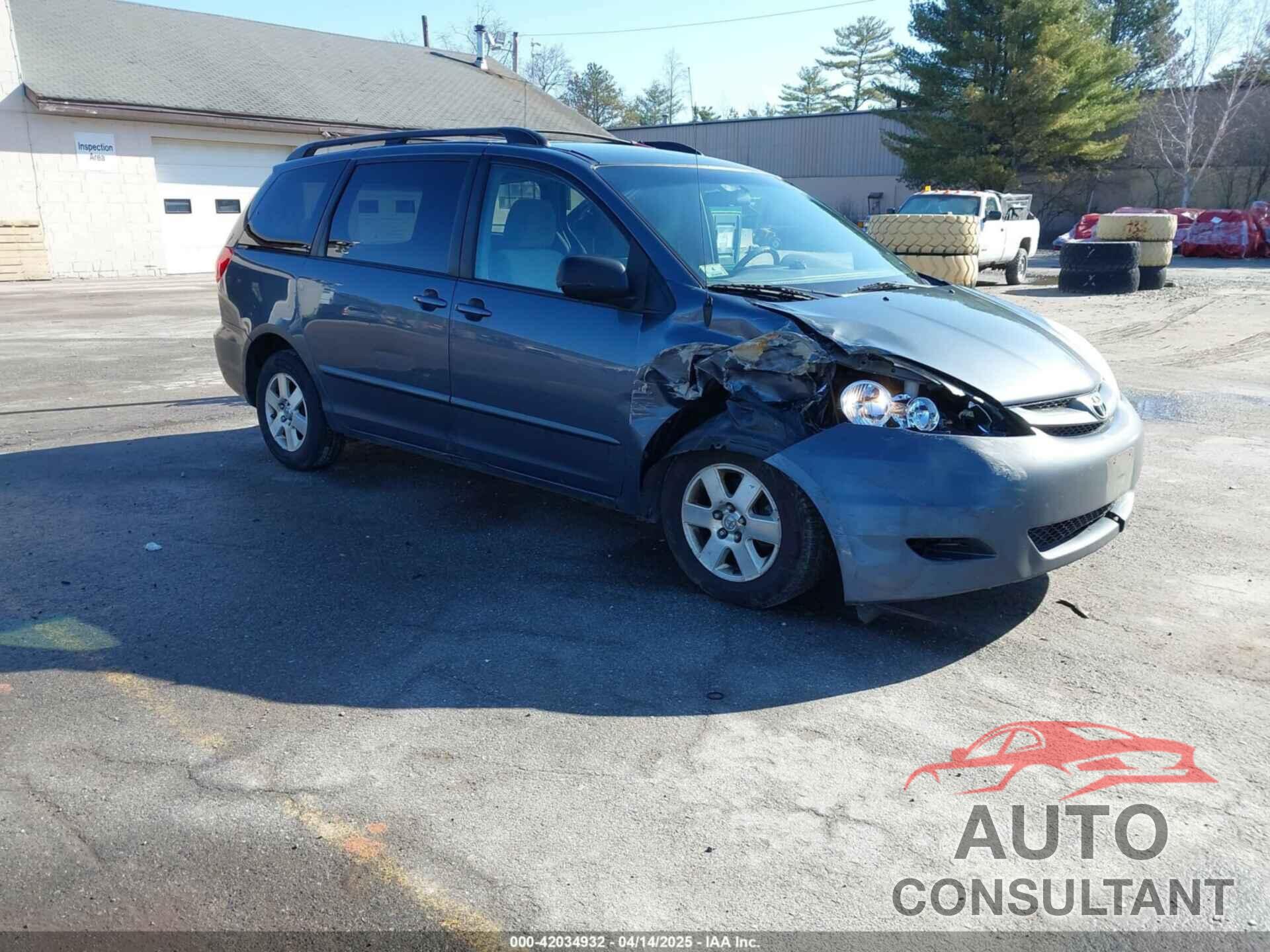 TOYOTA SIENNA 2010 - 5TDKK4CC7AS323329