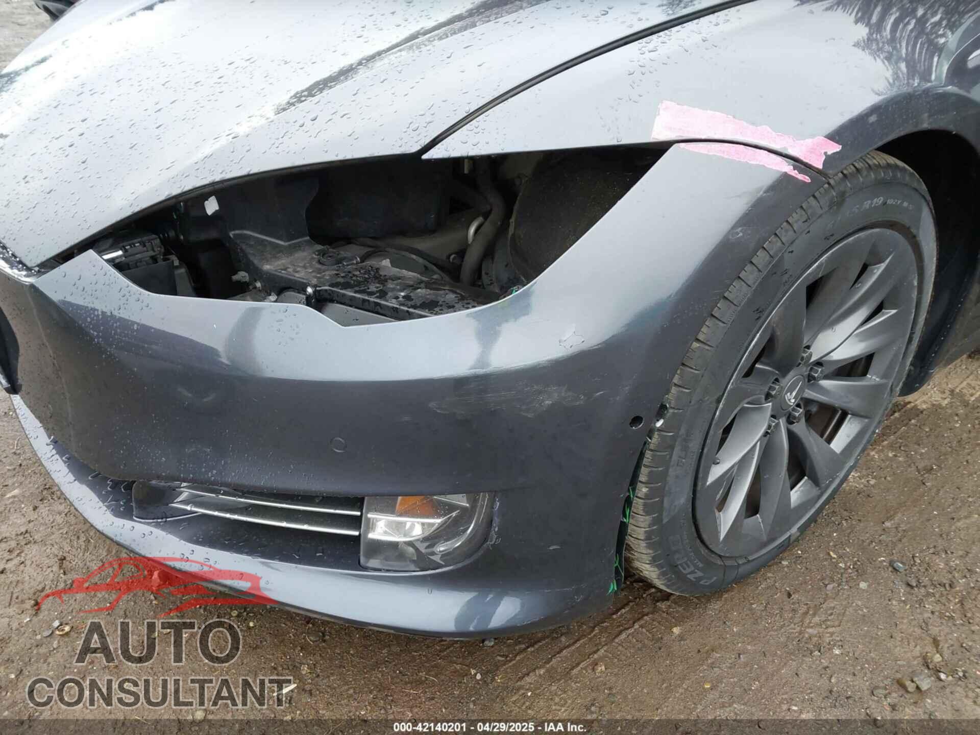 TESLA MODEL S 2017 - 5YJSA1E26HF224568