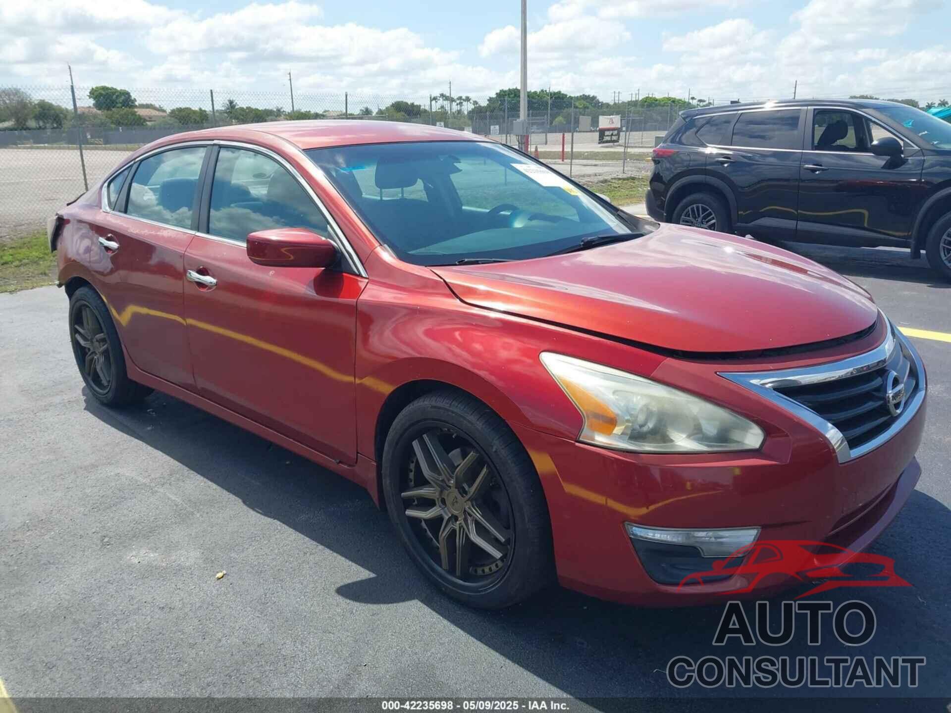 NISSAN ALTIMA 2015 - 1N4AL3AP3FC221663
