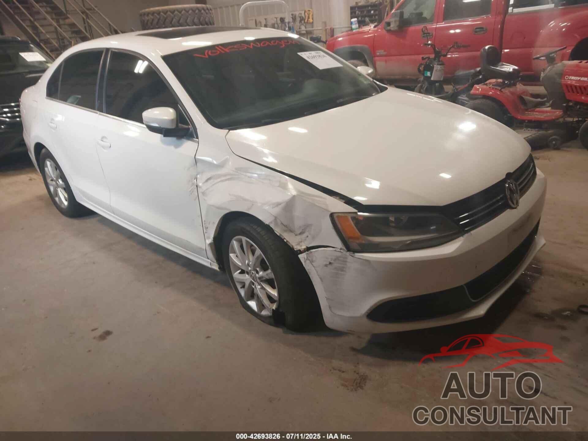 VOLKSWAGEN JETTA 2013 - 3VWBP7AJXDM399147