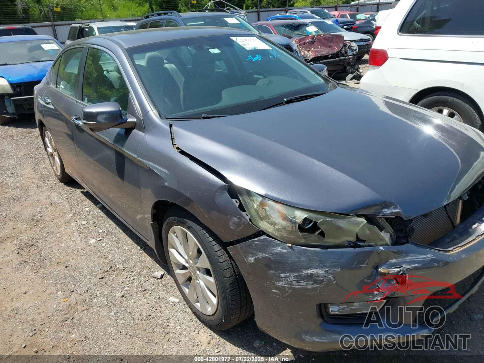 HONDA ACCORD 2013 - 1HGCR2F84DA168611
