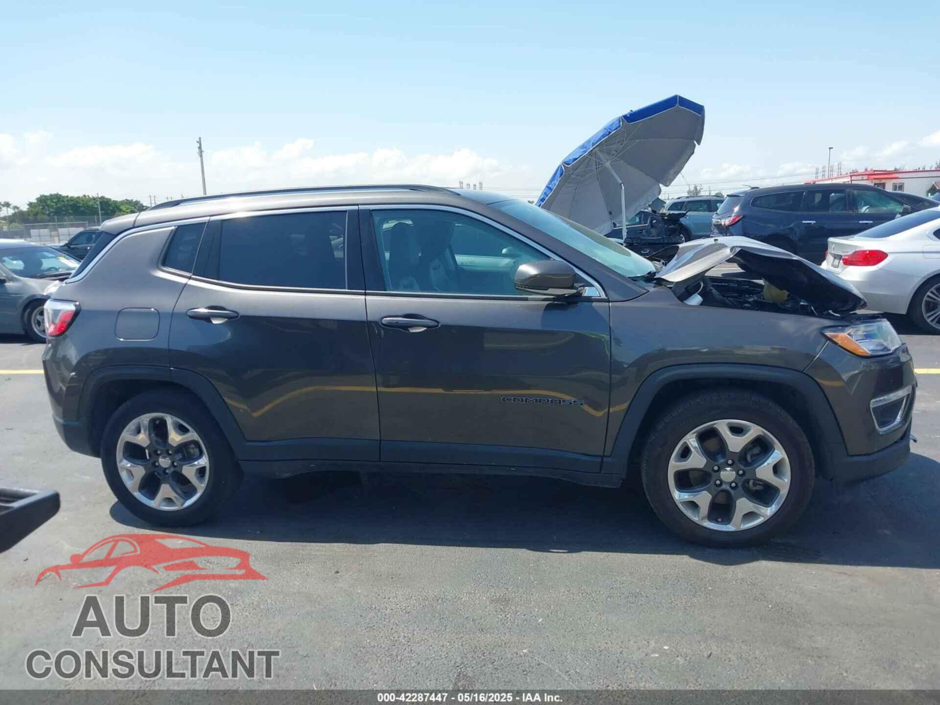 JEEP COMPASS 2019 - 3C4NJCCB2KT660077