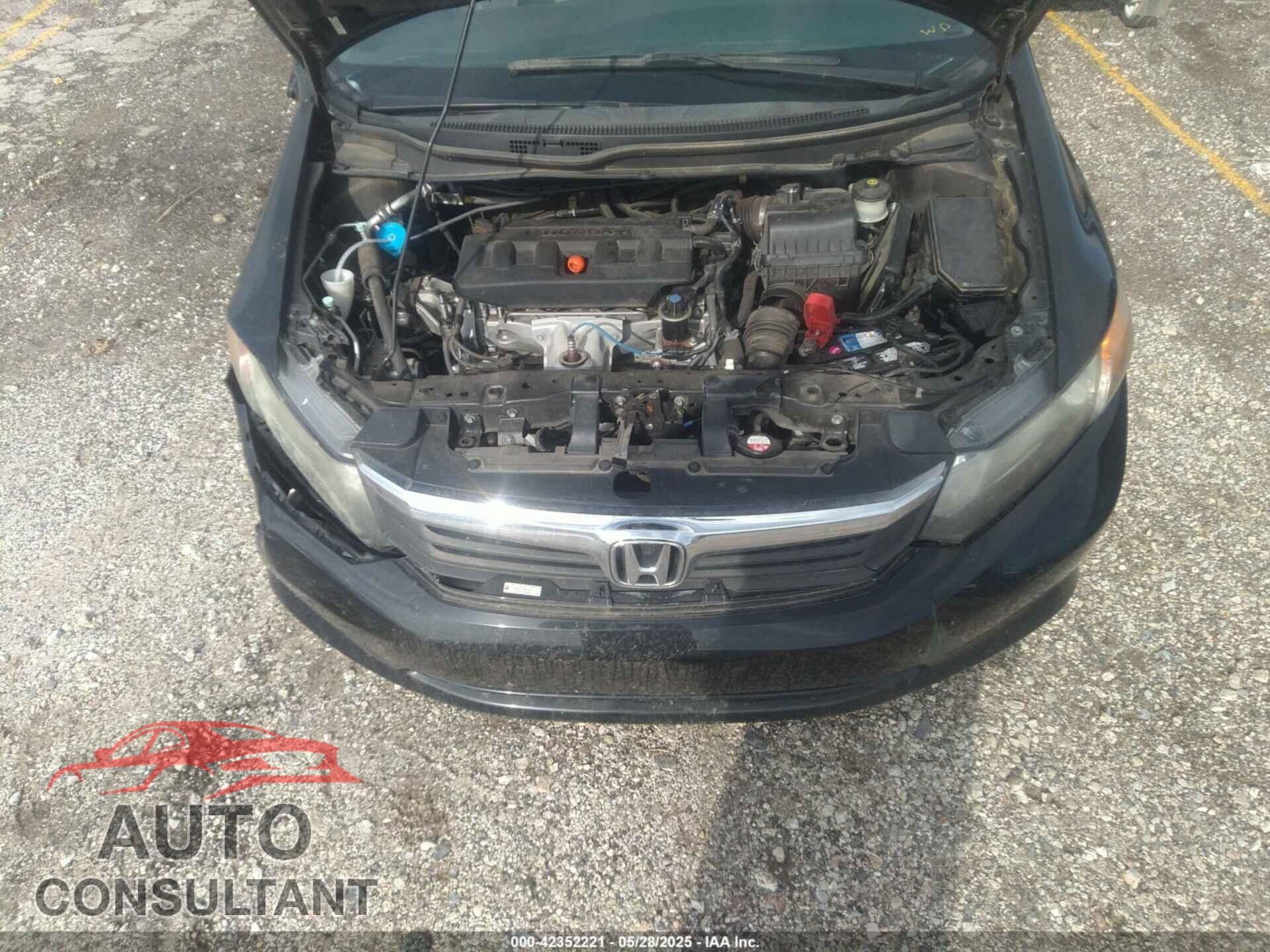 HONDA CIVIC 2012 - 2HGFB2F57CH587138