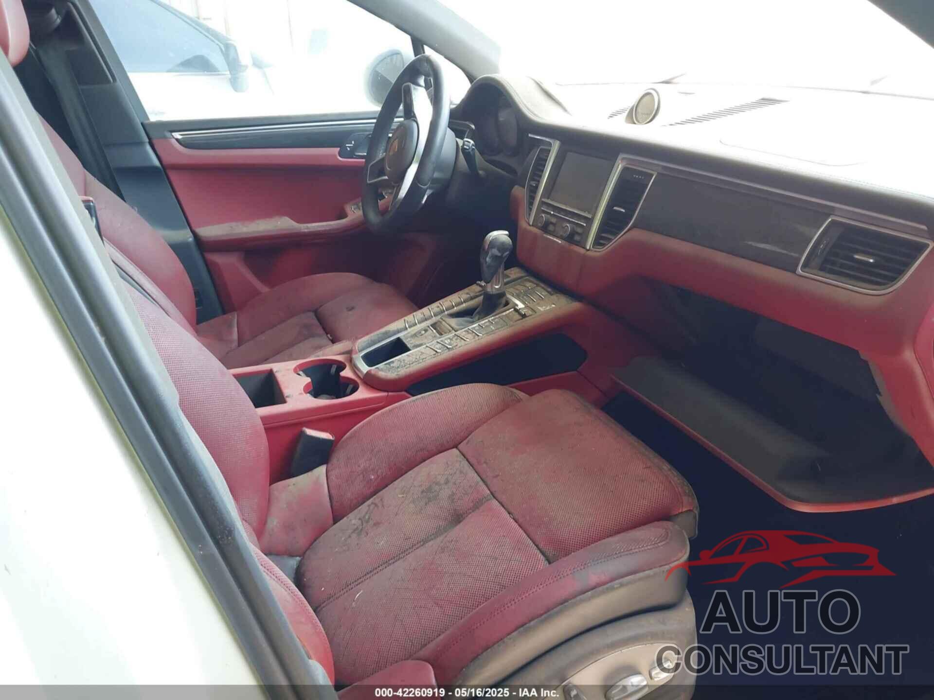 PORSCHE MACAN 2015 - WP1AB2A50FLB64939