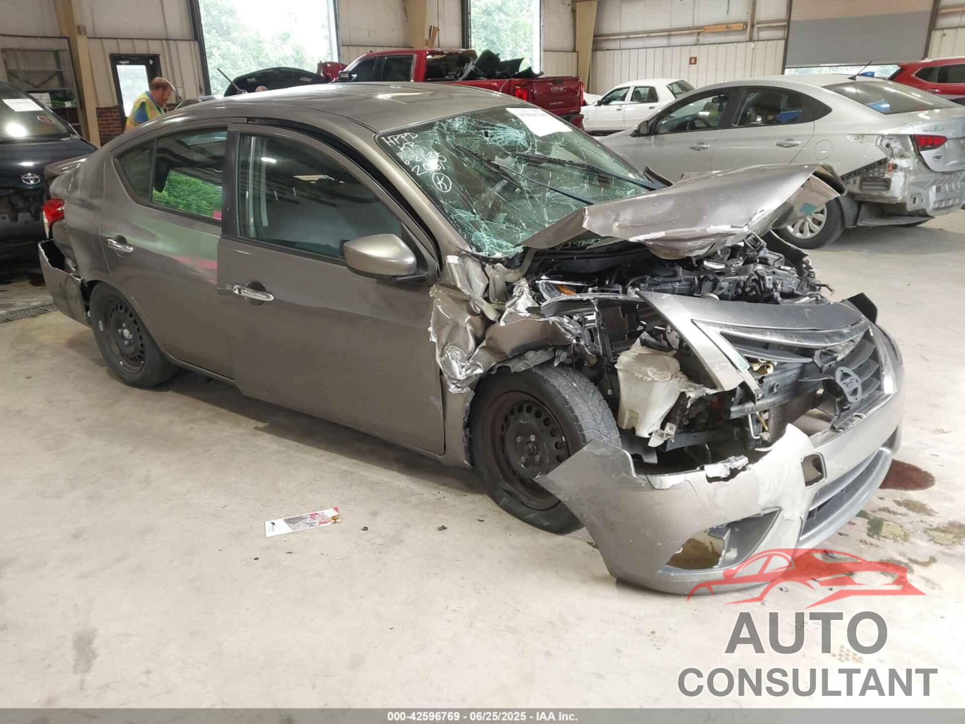 NISSAN VERSA 2017 - 3N1CN7AP5HK432061
