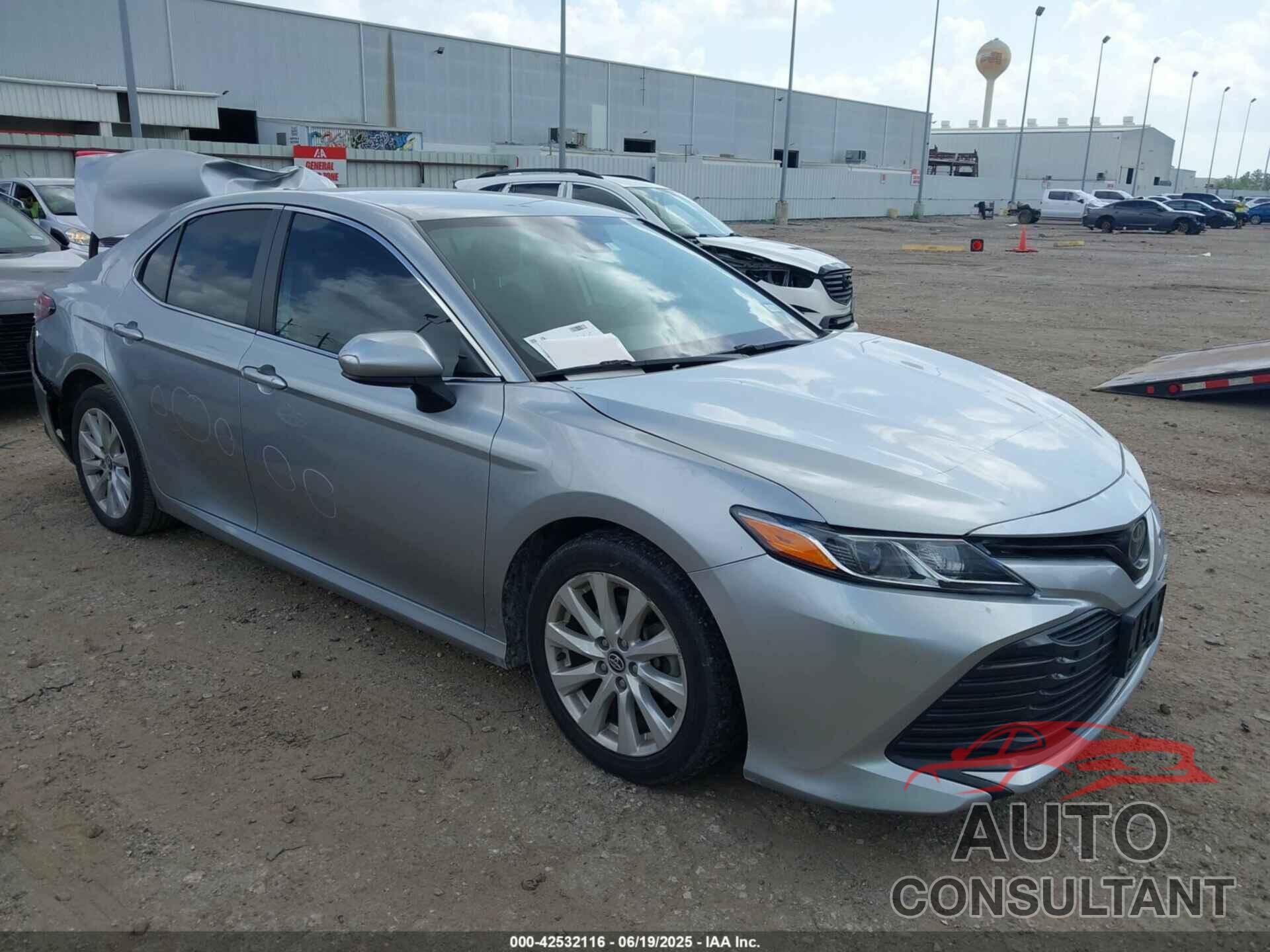 TOYOTA CAMRY 2020 - 4T1C11AK1LU937965