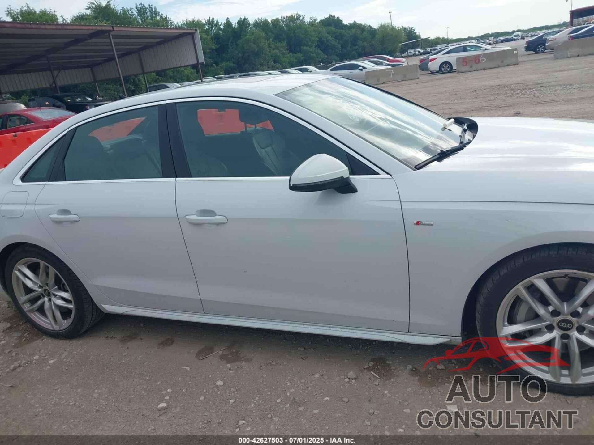 AUDI A4 2023 - WAUEAAF41PN010324