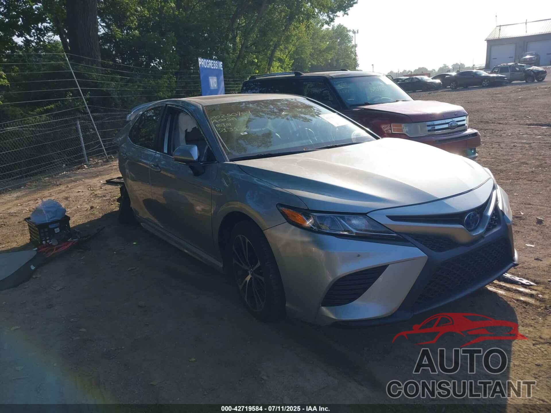 TOYOTA CAMRY HYBRID 2019 - 4T1B21HK0KU513156