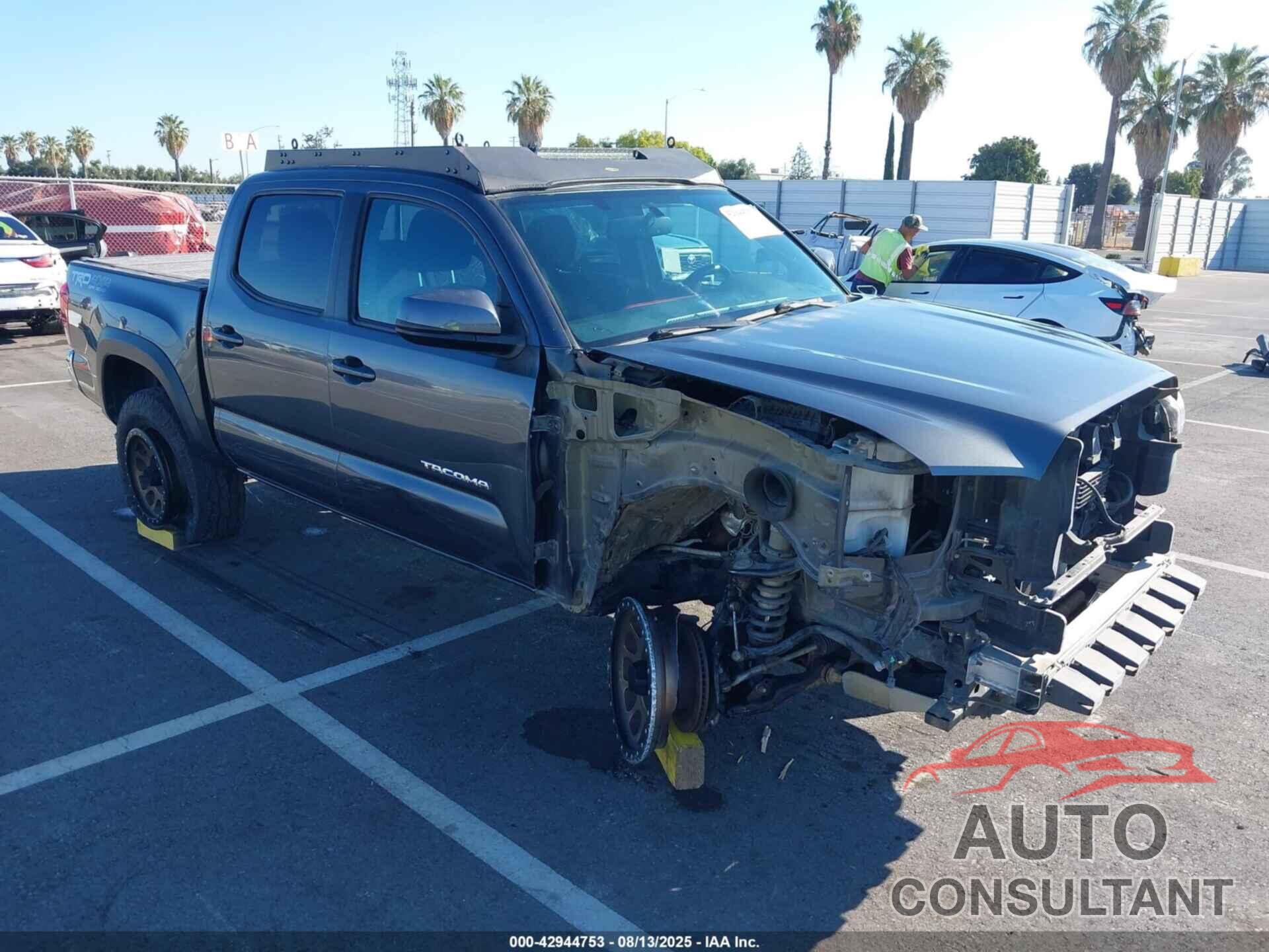 TOYOTA TACOMA 2017 - 3TMCZ5AN5HM090880
