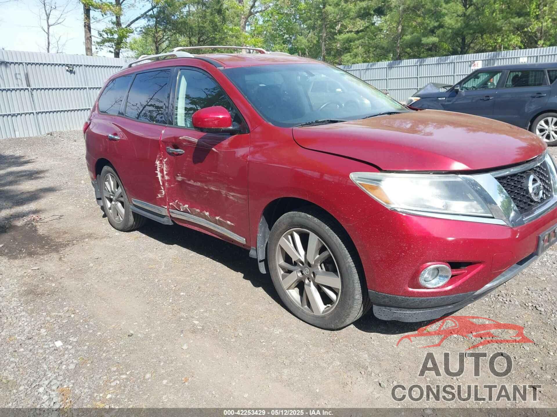 NISSAN PATHFINDER 2013 - 5N1AR2MM9DC639531
