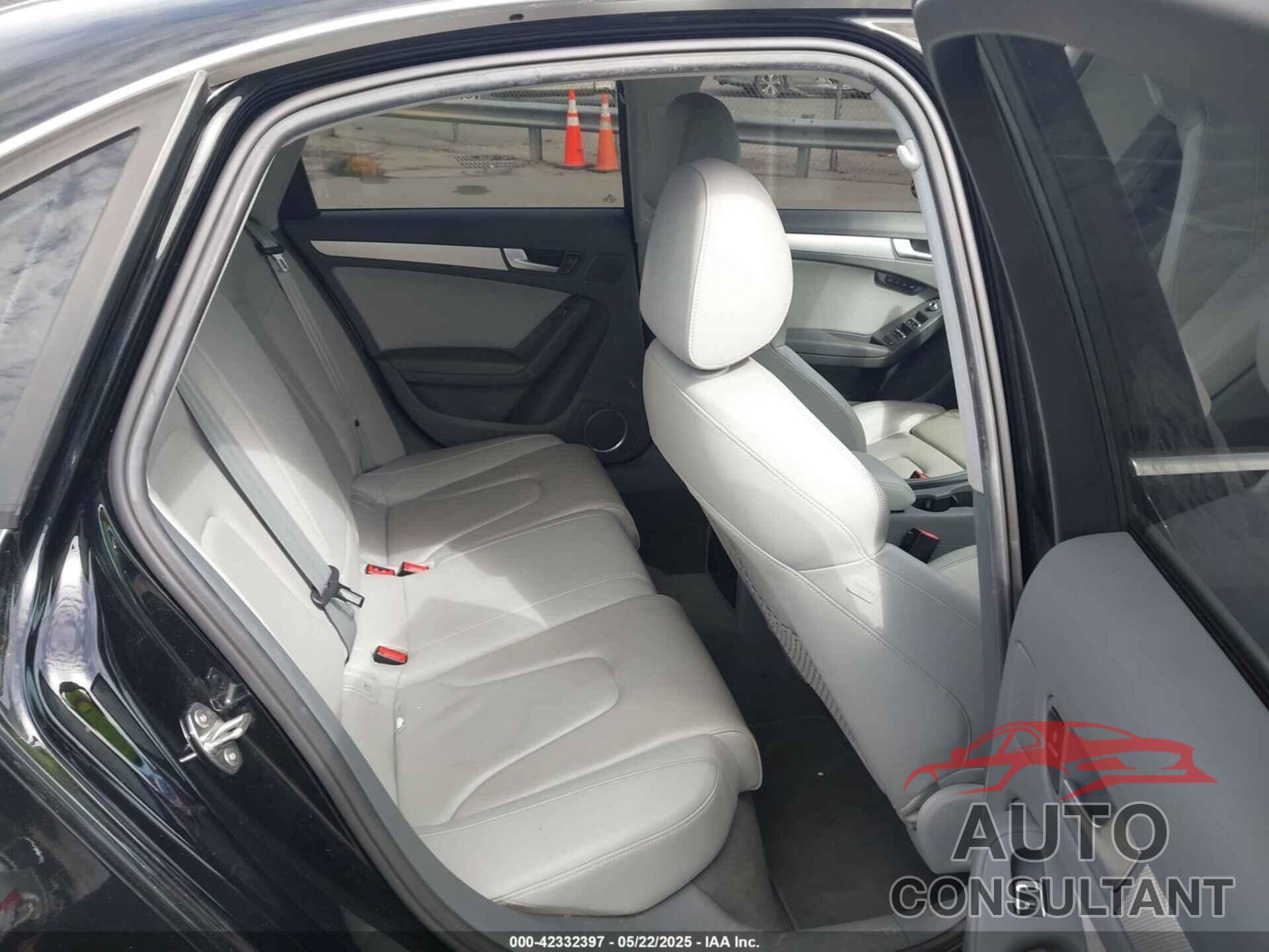 AUDI A4 2014 - WAUHFAFL8EN015507