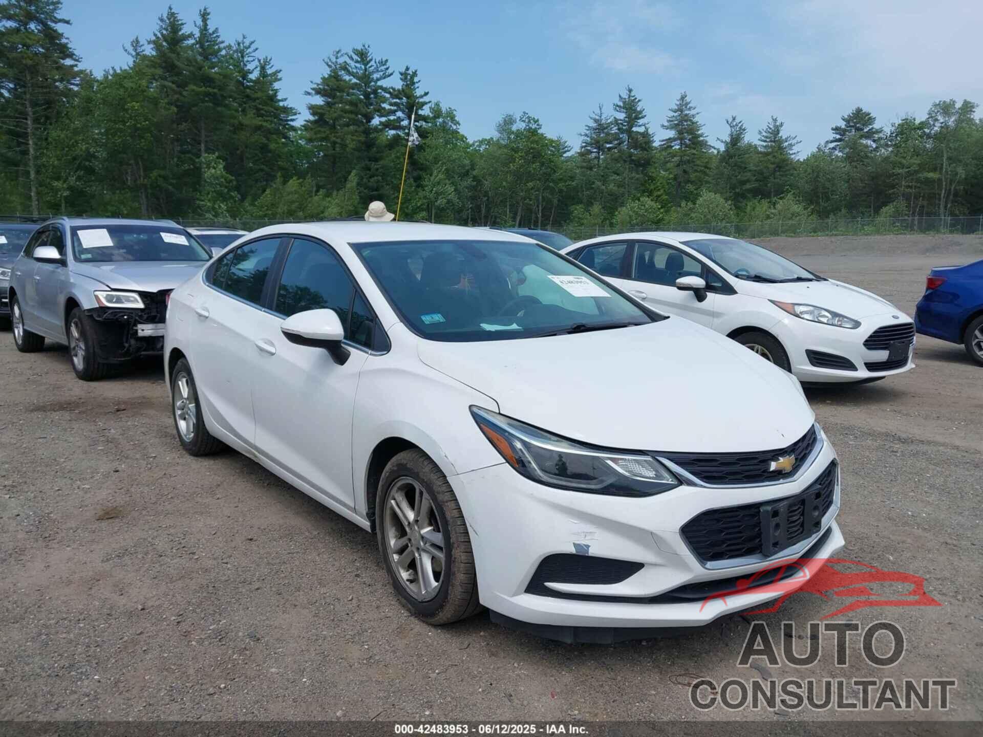 CHEVROLET CRUZE 2017 - 1G1BE5SM0H7159524