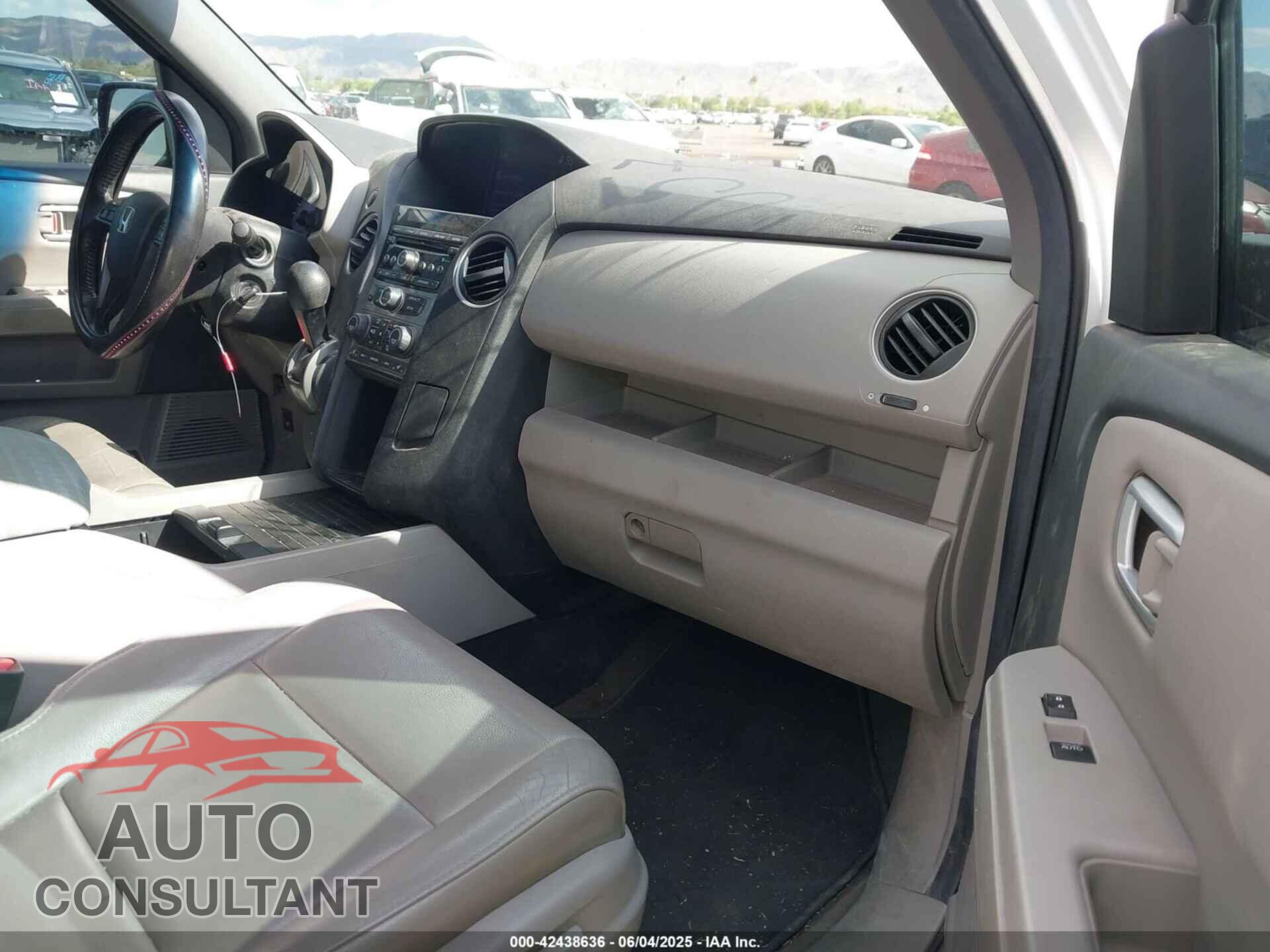 HONDA PILOT 2013 - 5FNYF3H5XDB037437