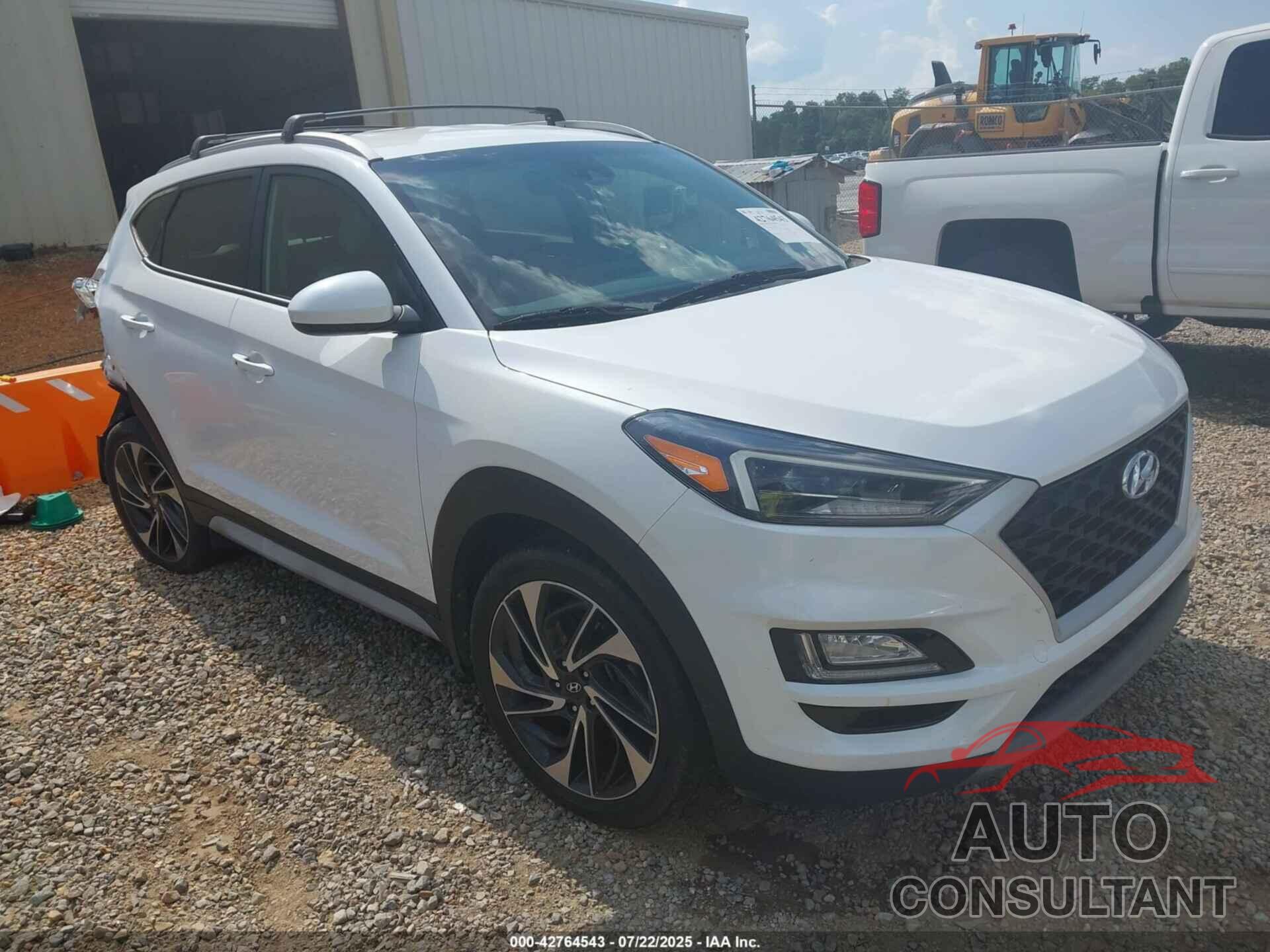 HYUNDAI TUCSON 2021 - KM8J33AL3MU313169