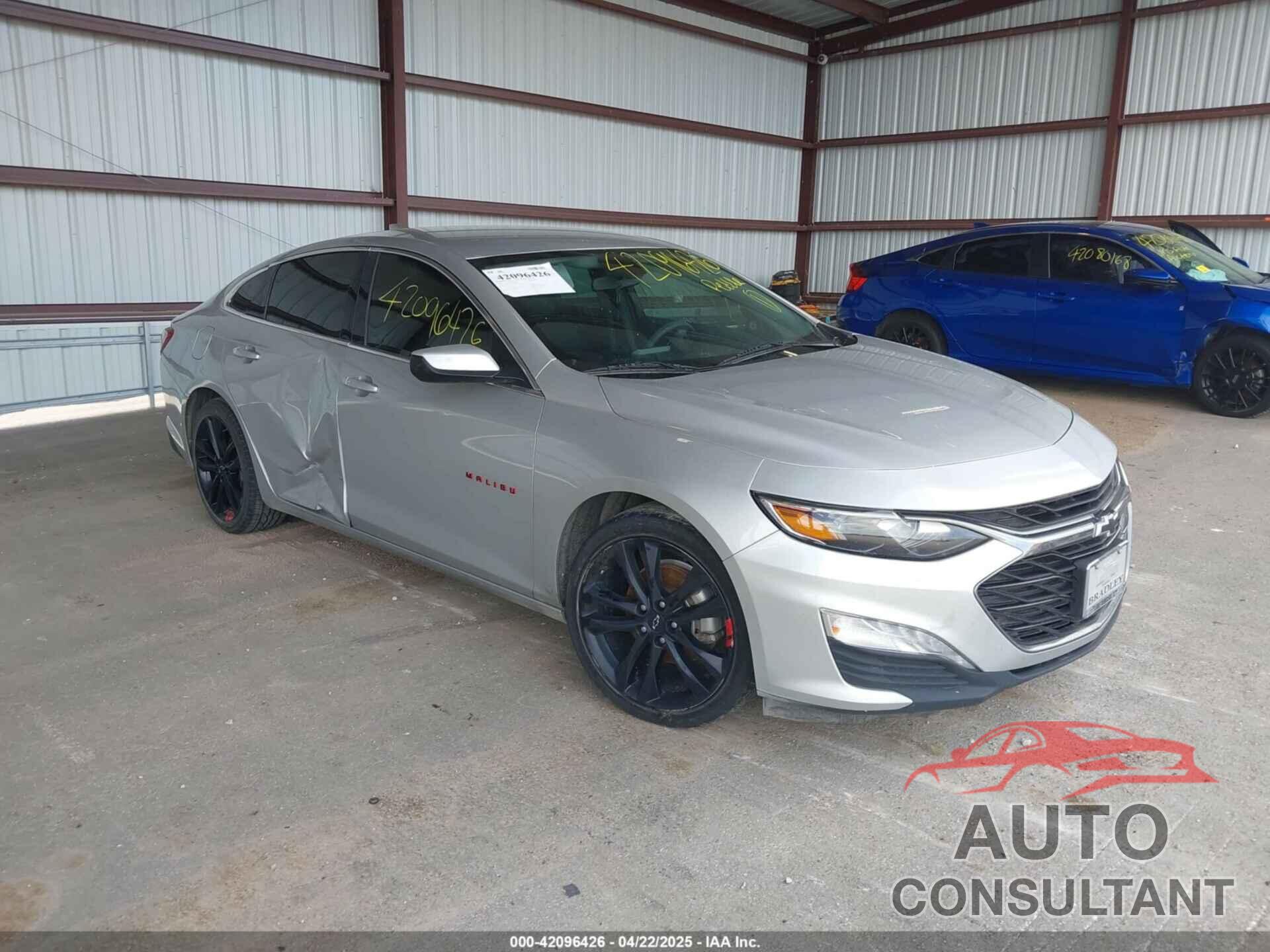 CHEVROLET MALIBU 2020 - 1G1ZD5ST5LF146470