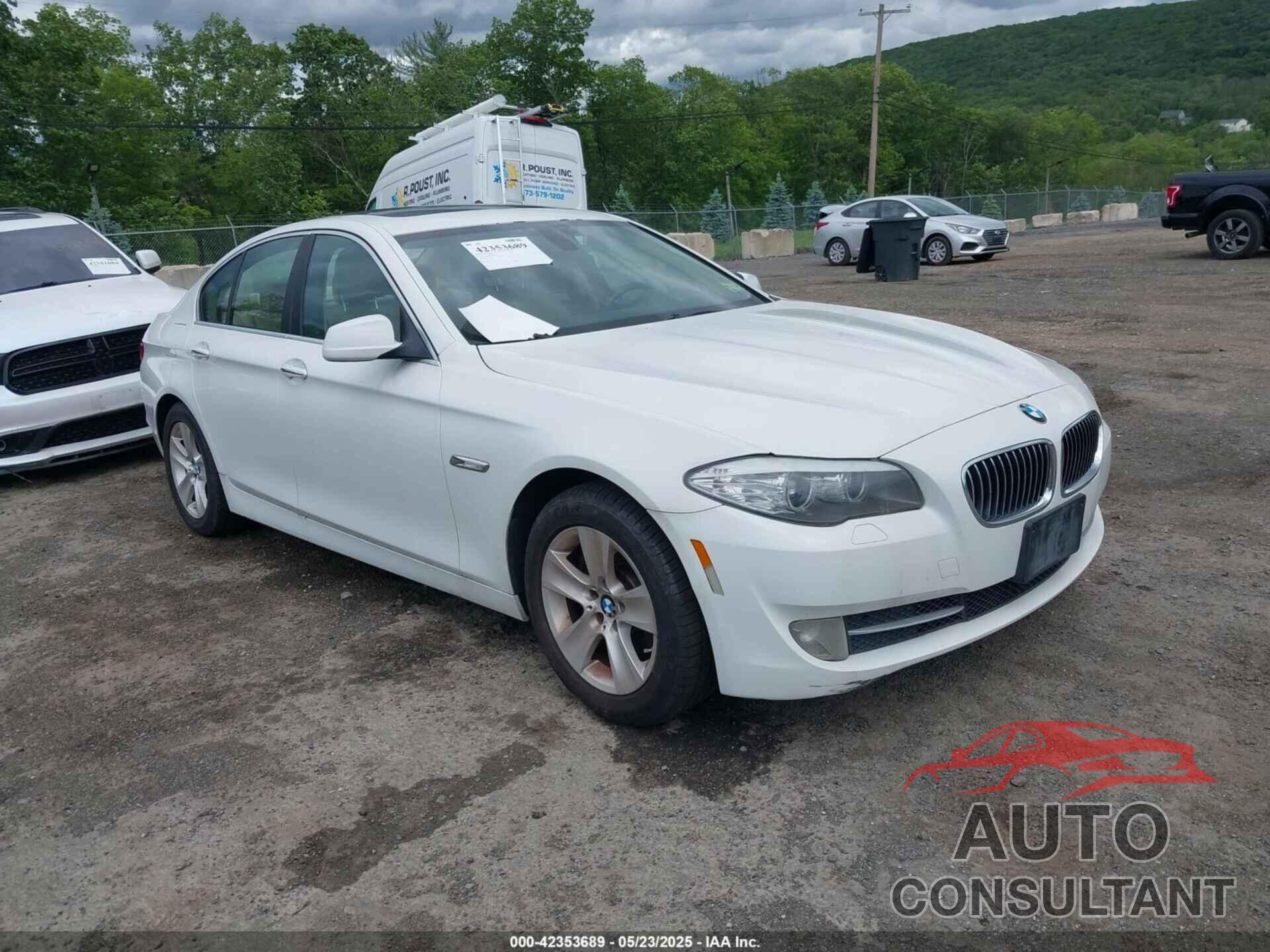 BMW 528I 2011 - WBAFR1C53BC738449