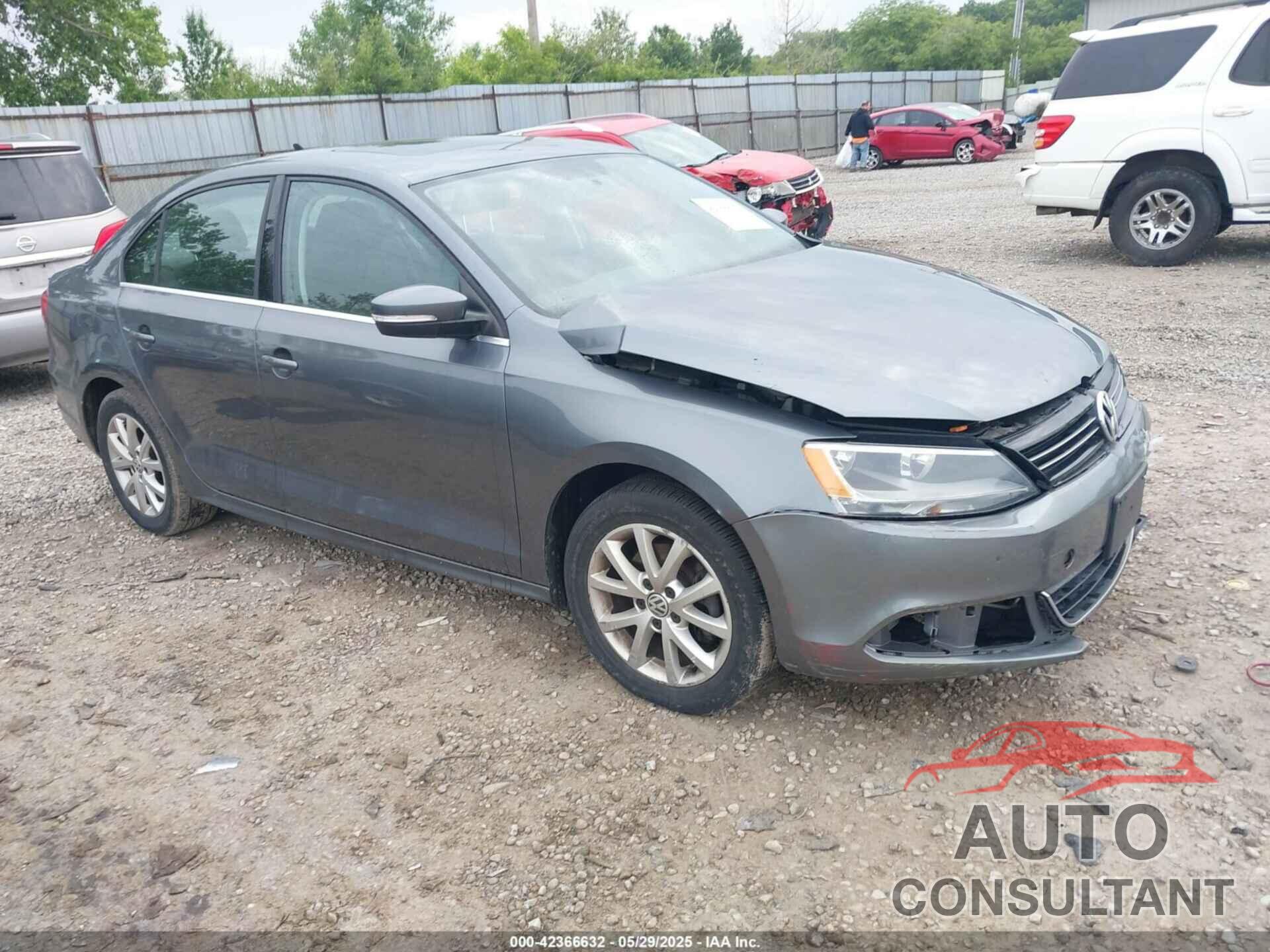VOLKSWAGEN JETTA 2013 - 3VWDX7AJ7DM426720