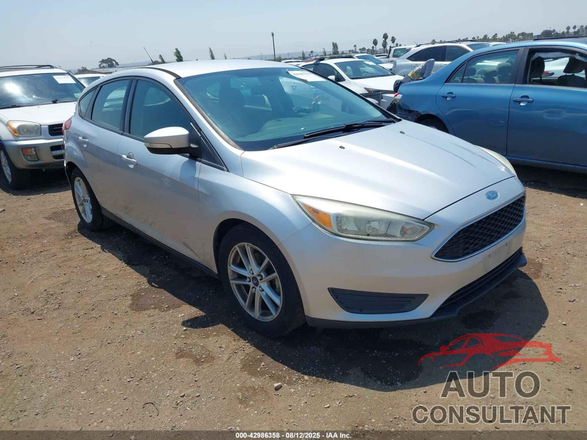 FORD FOCUS 2015 - 1FADP3K2XFL316113