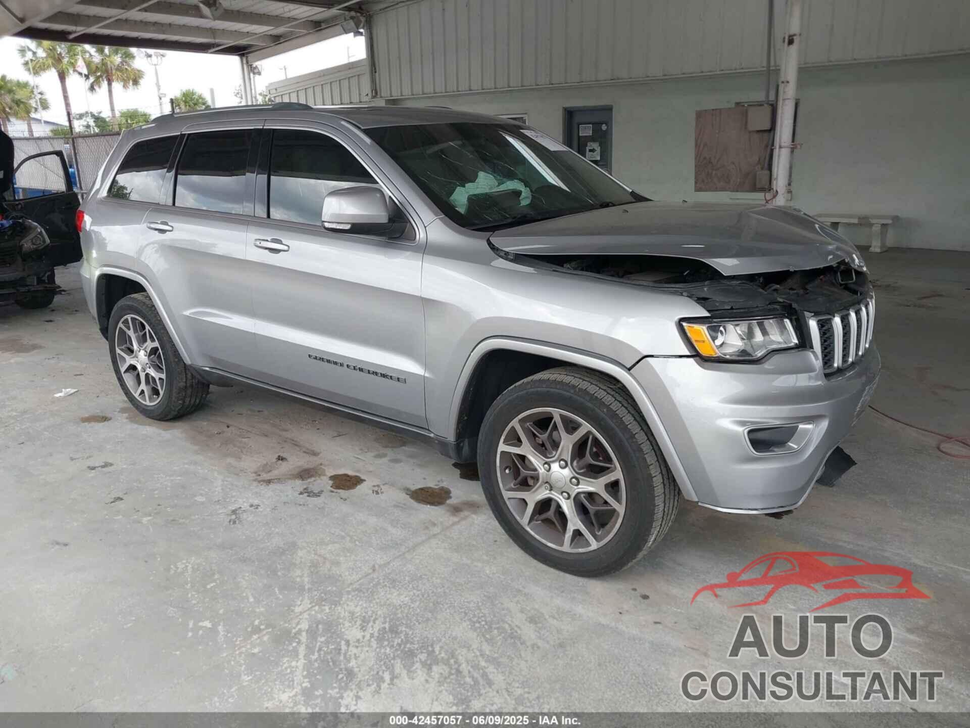 JEEP GRAND CHEROKEE 2018 - 1C4RJEBG3JC281304