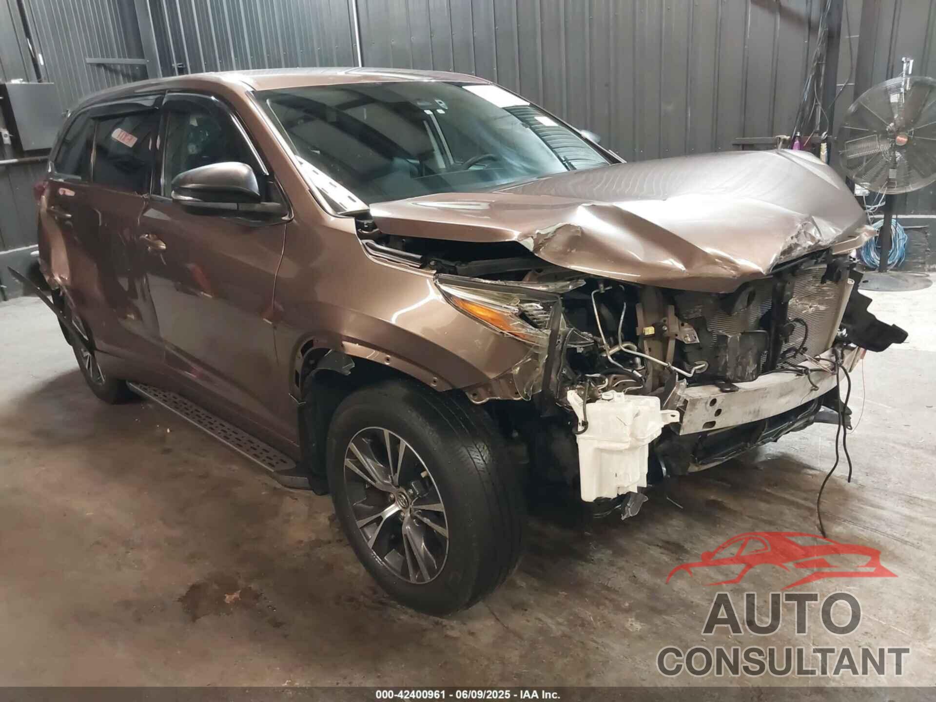 TOYOTA HIGHLANDER 2018 - 5TDBZRFHXJS879909