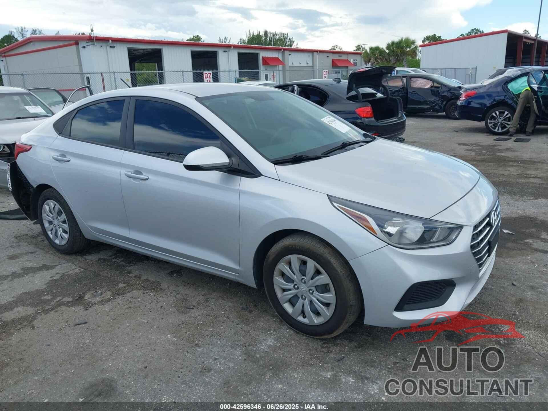 HYUNDAI ACCENT 2022 - 3KPC24A69NE184810