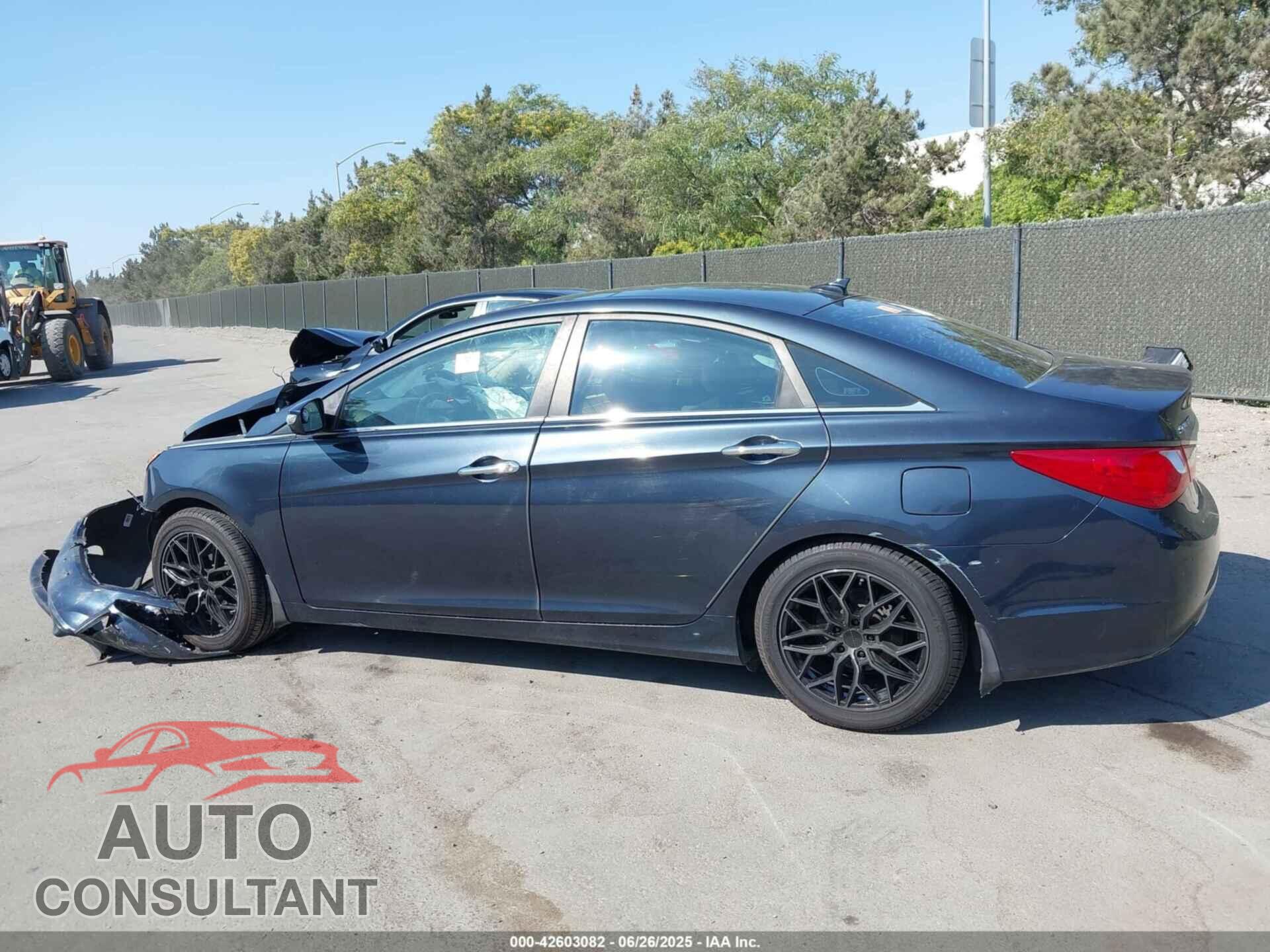 HYUNDAI SONATA 2012 - 5NPEC4AC5CH360207