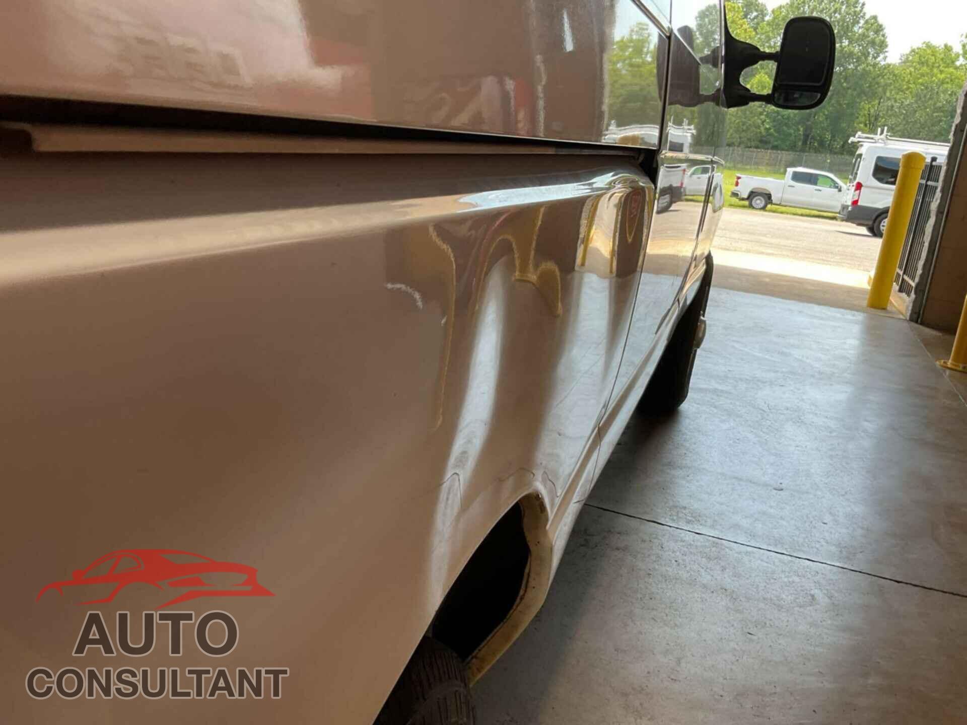 FORD ECONOLINE 2013 - 1FTNE1EW6DDA58915