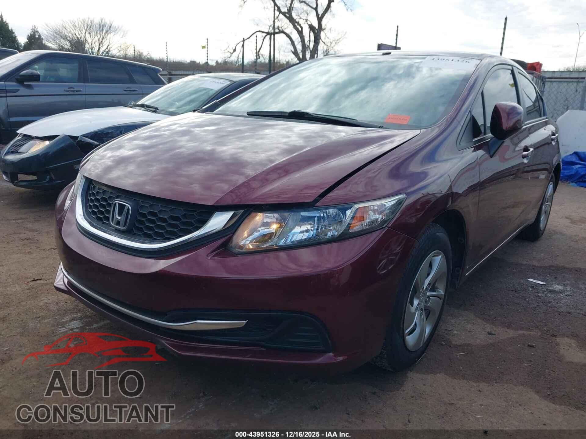 HONDA CIVIC 2013 - 2HGFB2F53DH571942
