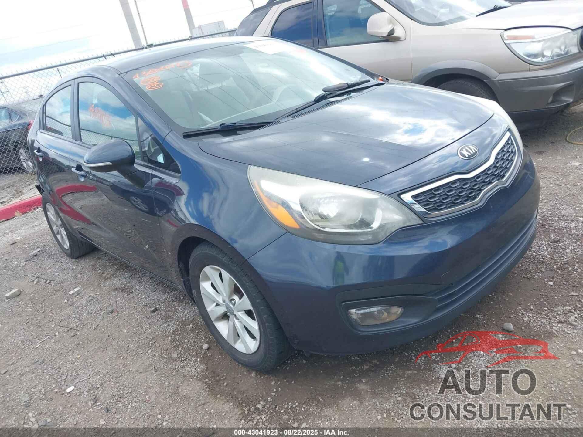 KIA RIO 2013 - KNADN4A35D6150057