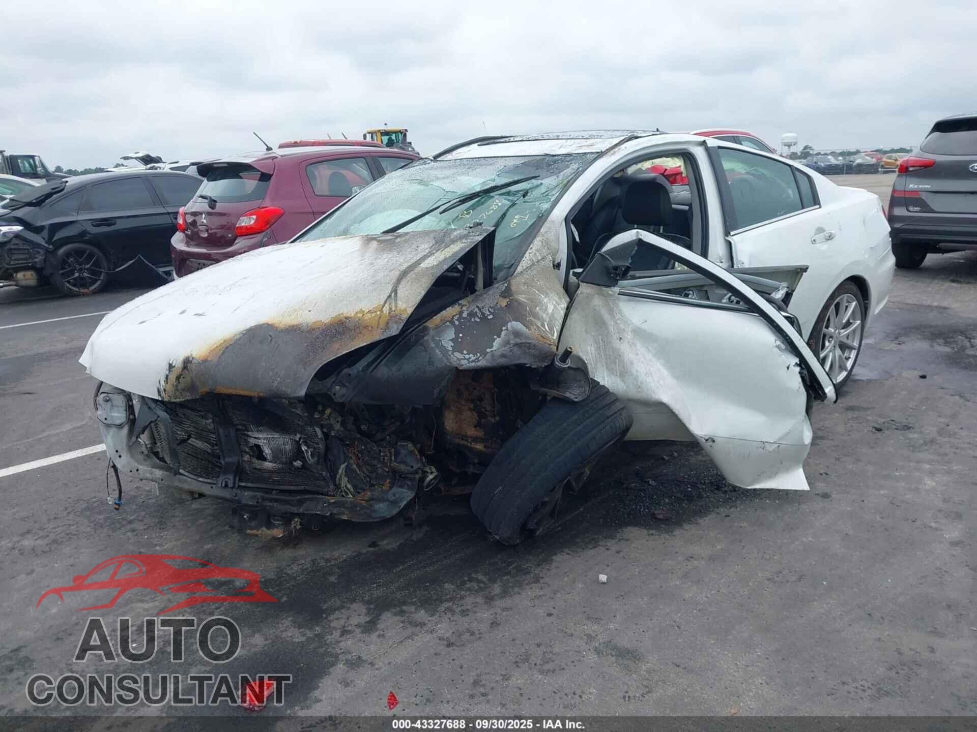 MITSUBISHI GALANT 2012 - 4A32B3FF9CE010627