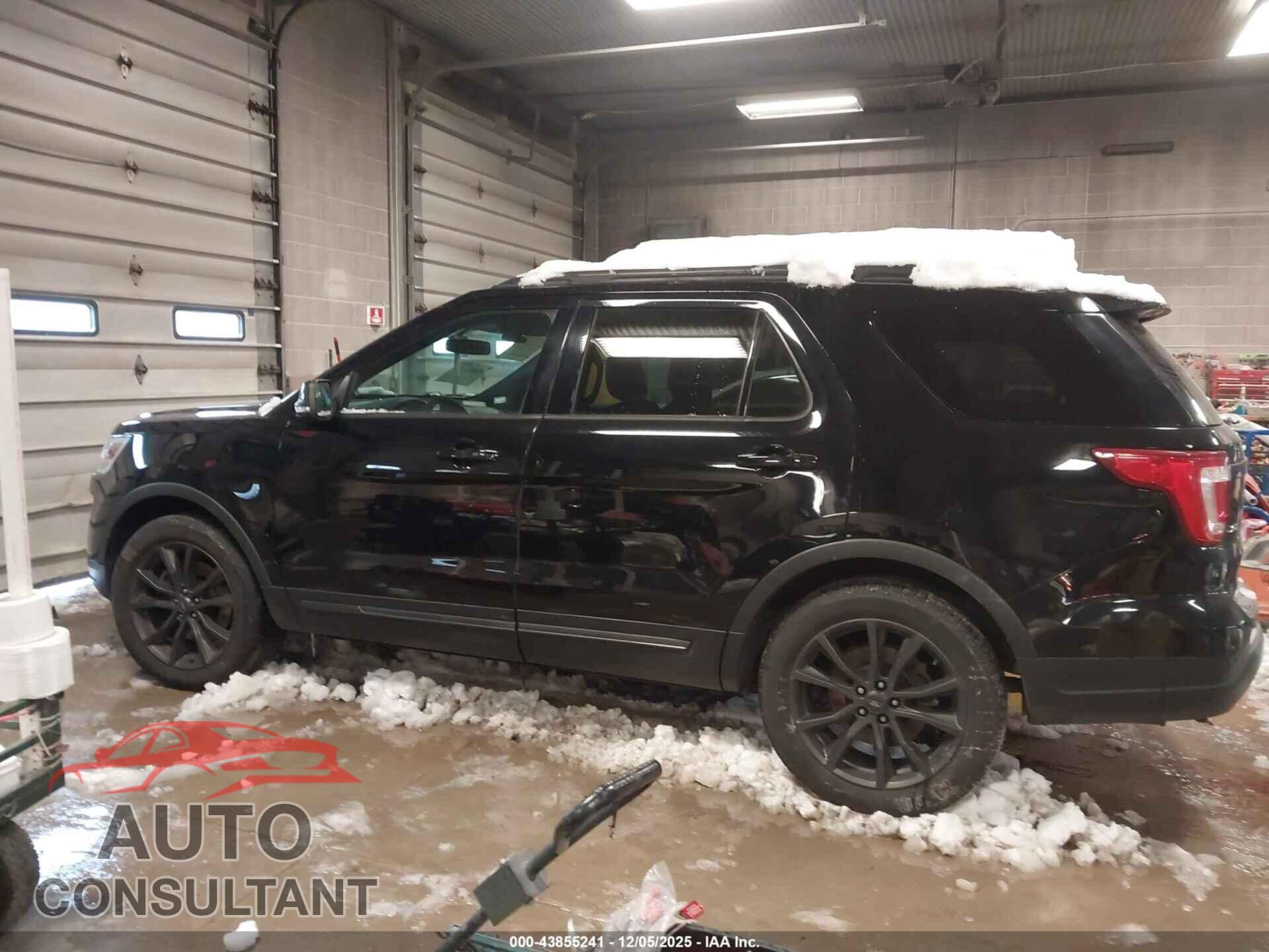 FORD EXPLORER 2018 - 1FM5K8D85JGB87335