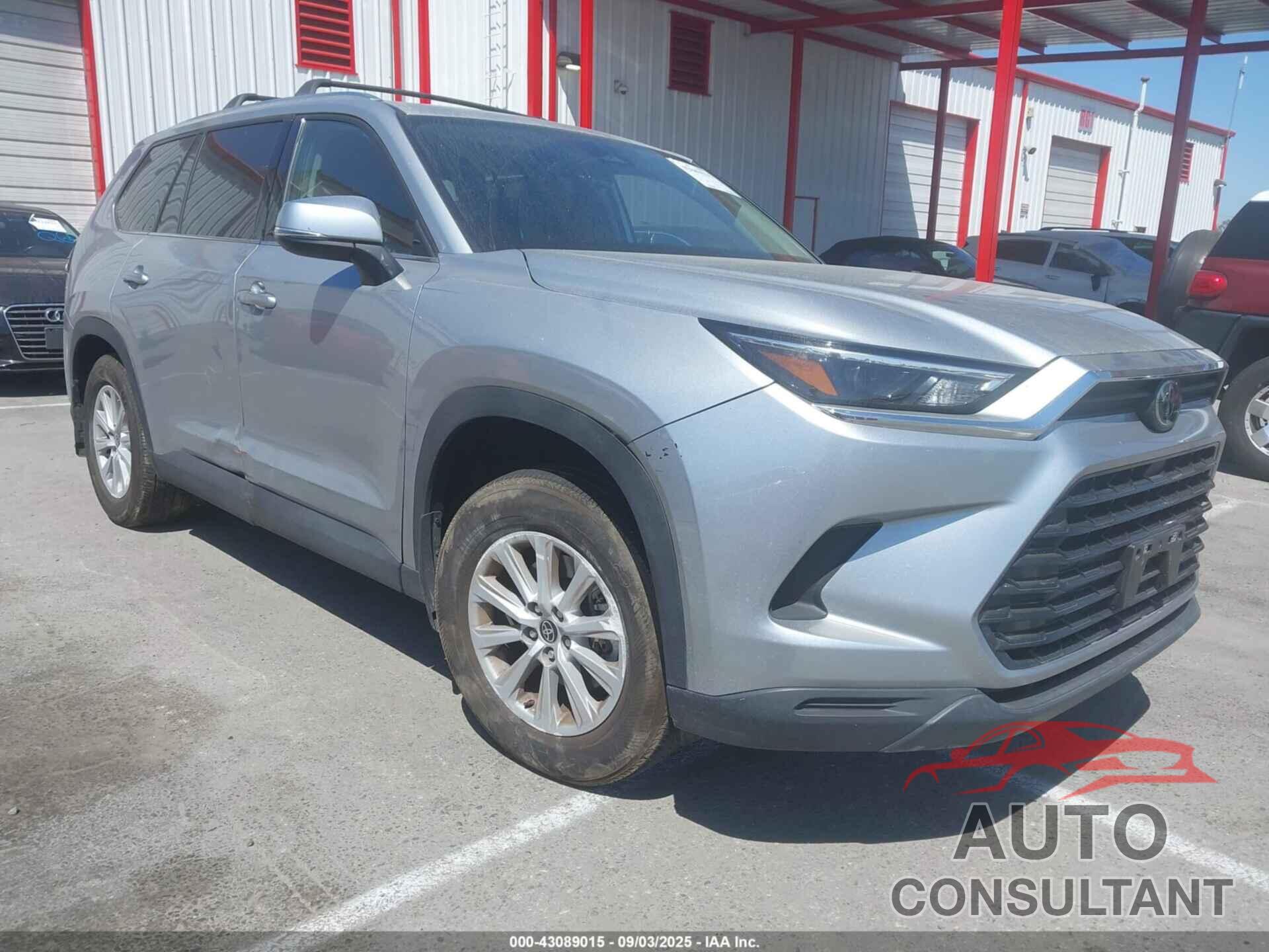TOYOTA GRAND HIGHLANDER 2024 - 5TDAAAB53RS037800
