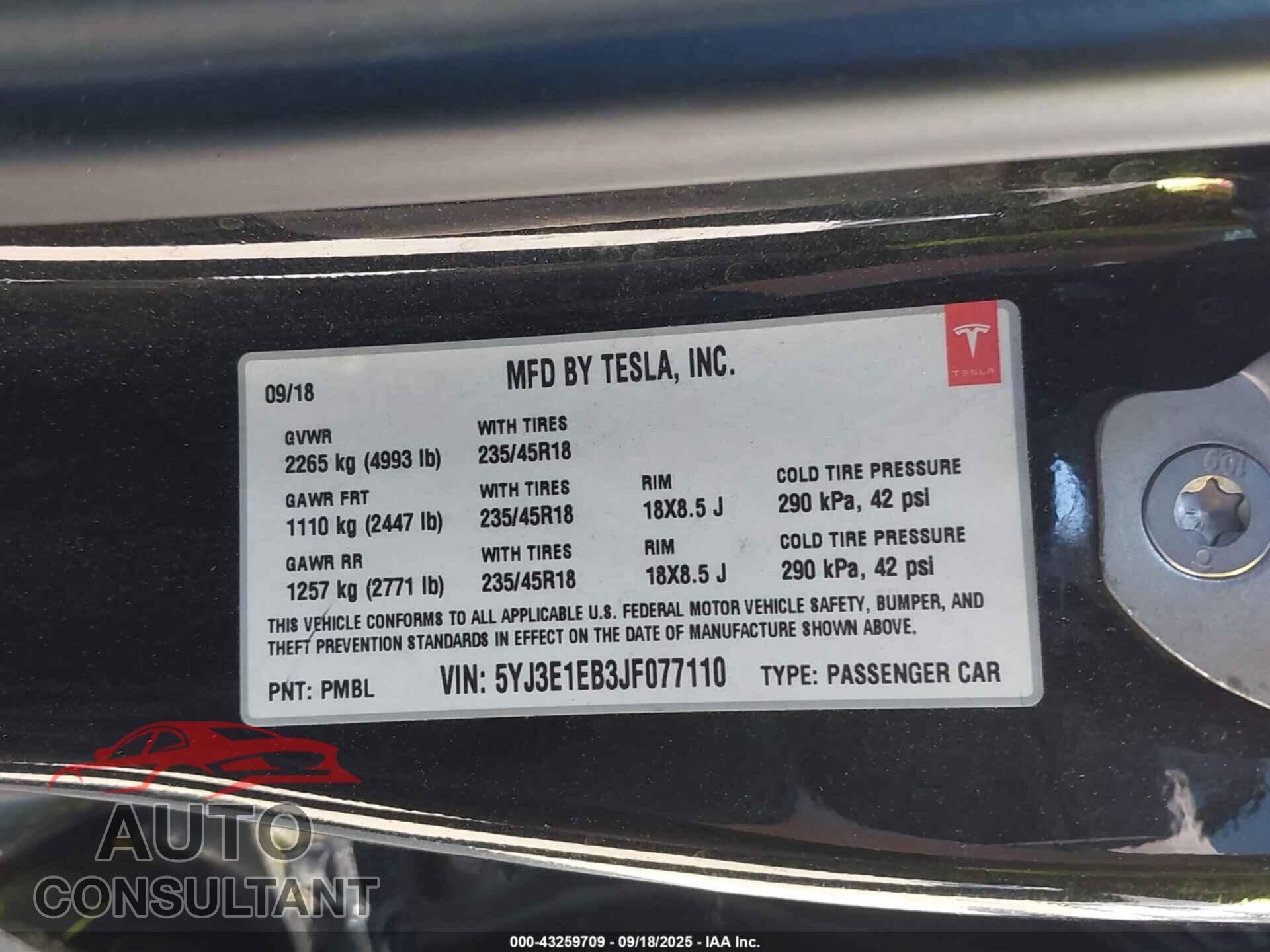 TESLA MODEL 3 2018 - 5YJ3E1EB3JF077110