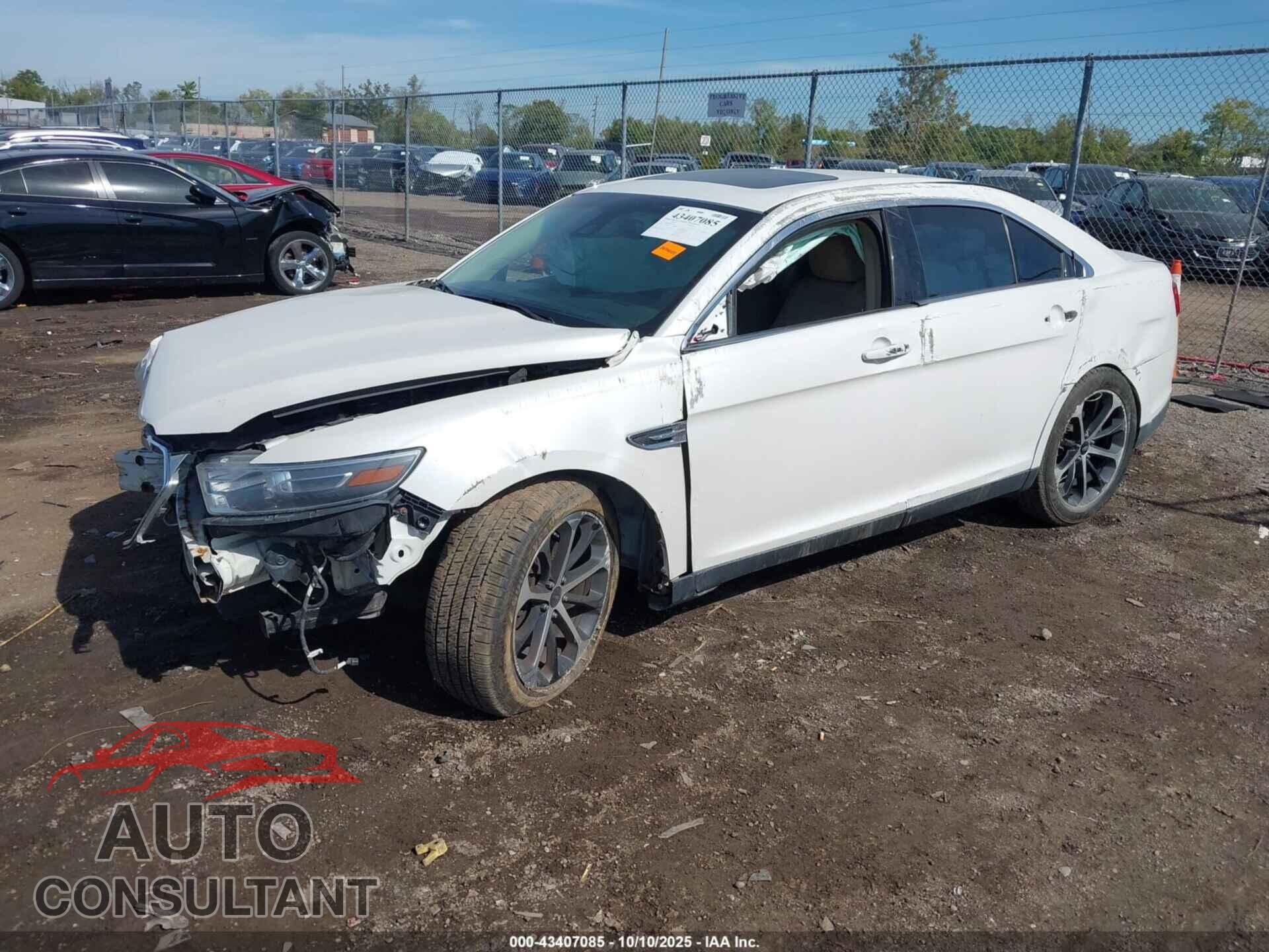 FORD TAURUS 2014 - 1FAHP2F88EG136095