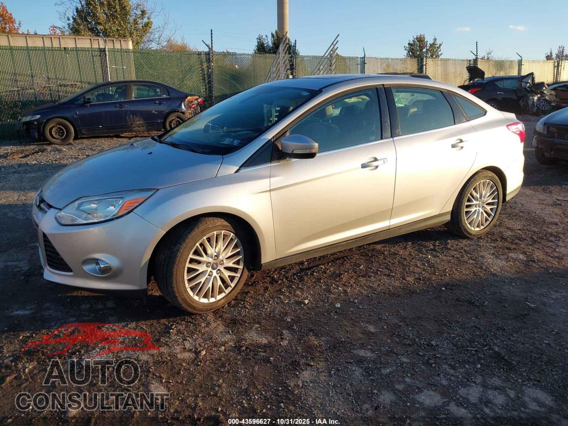 FORD FOCUS 2012 - 1FAHP3H27CL307549