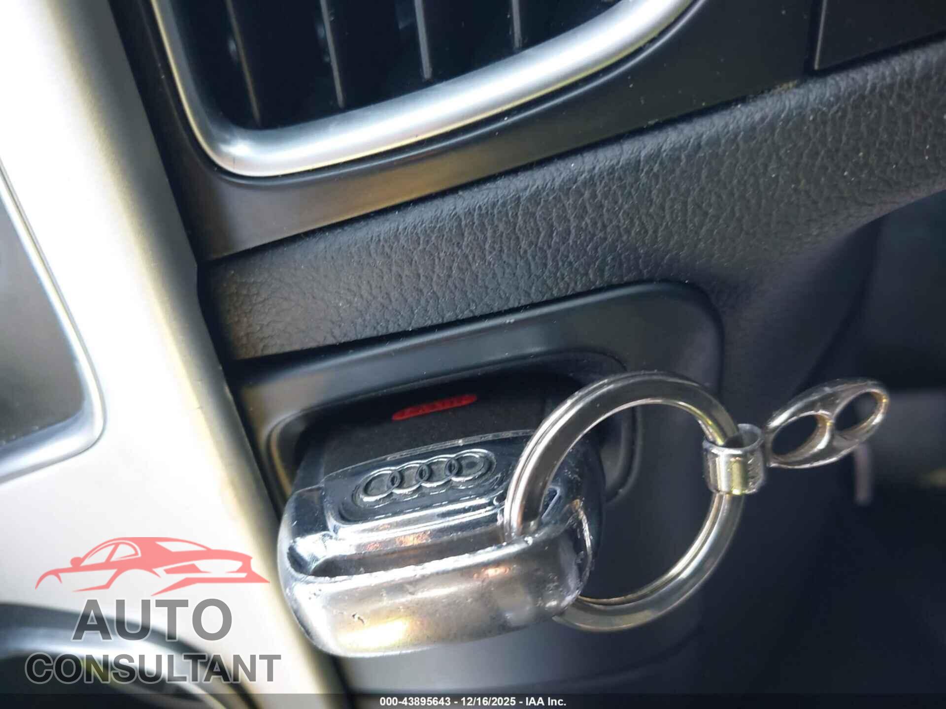 AUDI A5 2015 - WAUCFAFR9FA044800